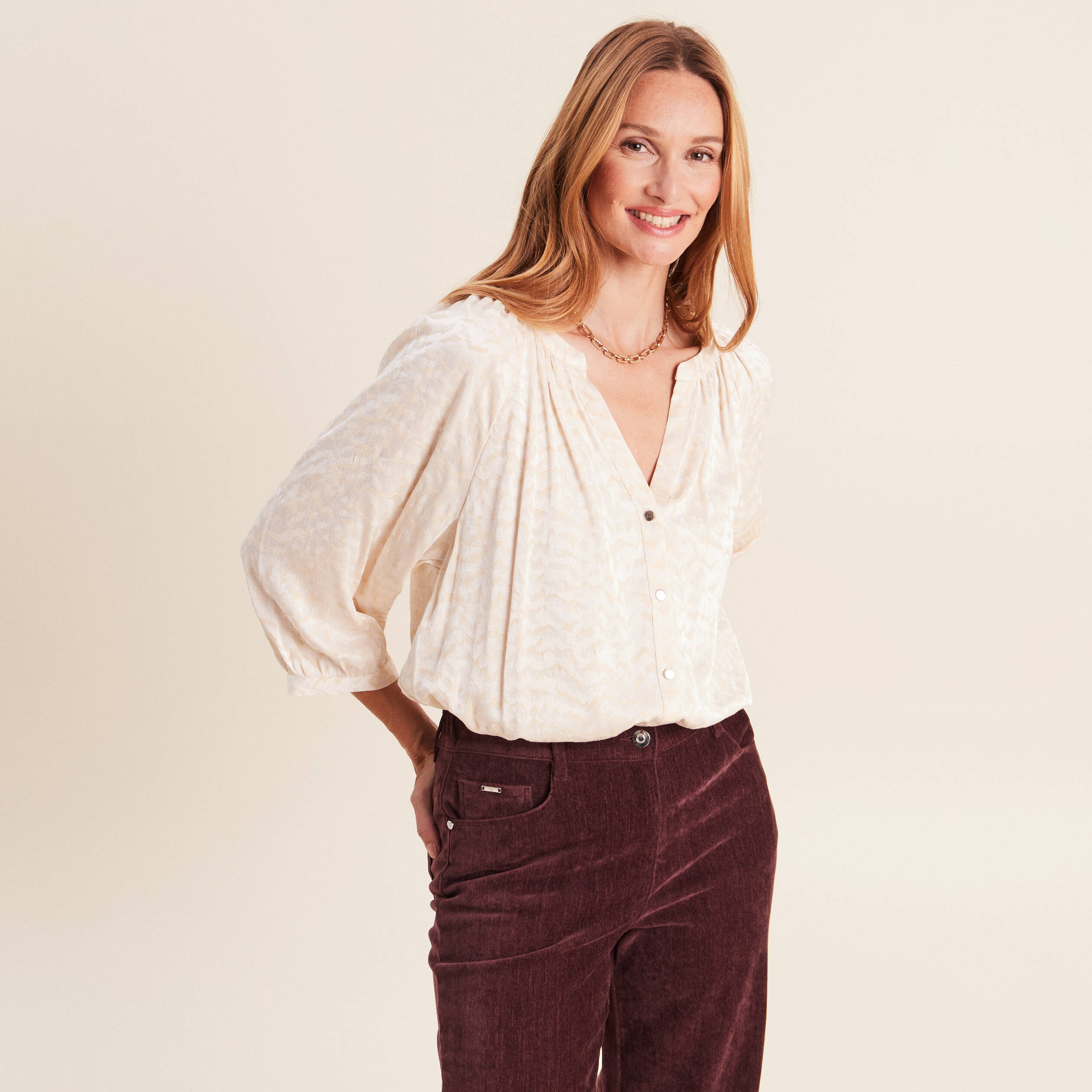 Chemise ample jacquard col v manches 3/4 blanc femme