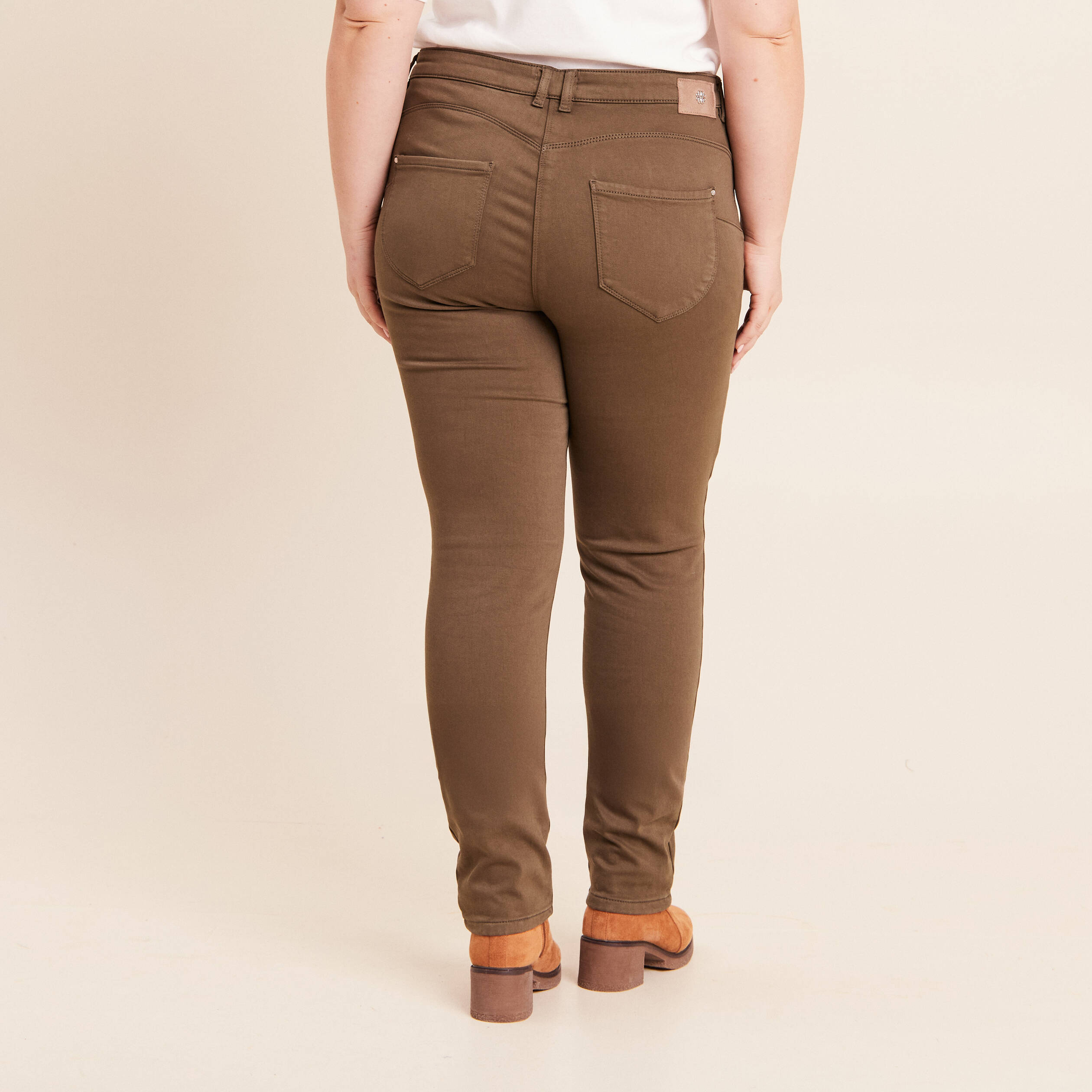 Pantalon chaud magique vert kaki femme Bréal