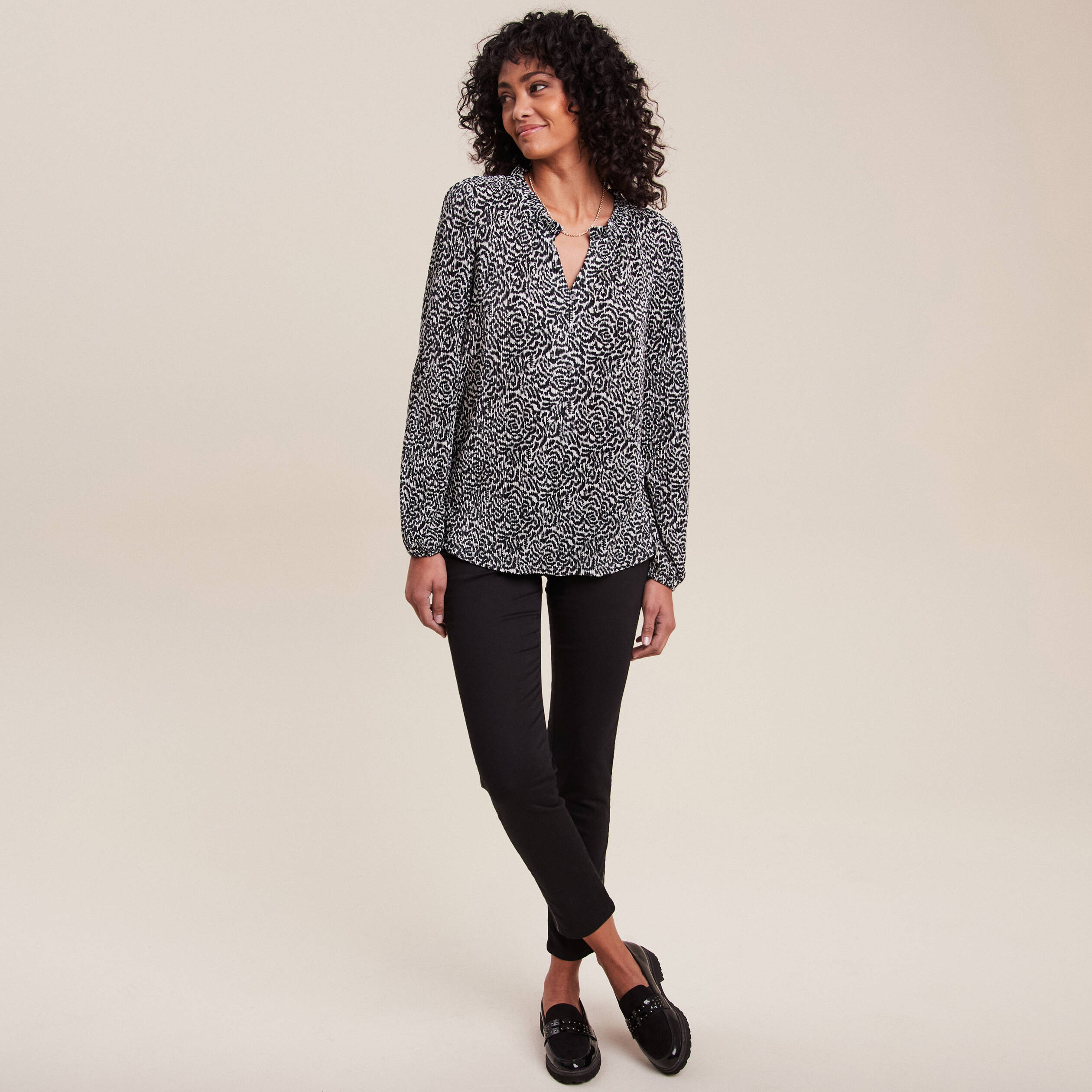 T-shirt manches longues satin noir femme
