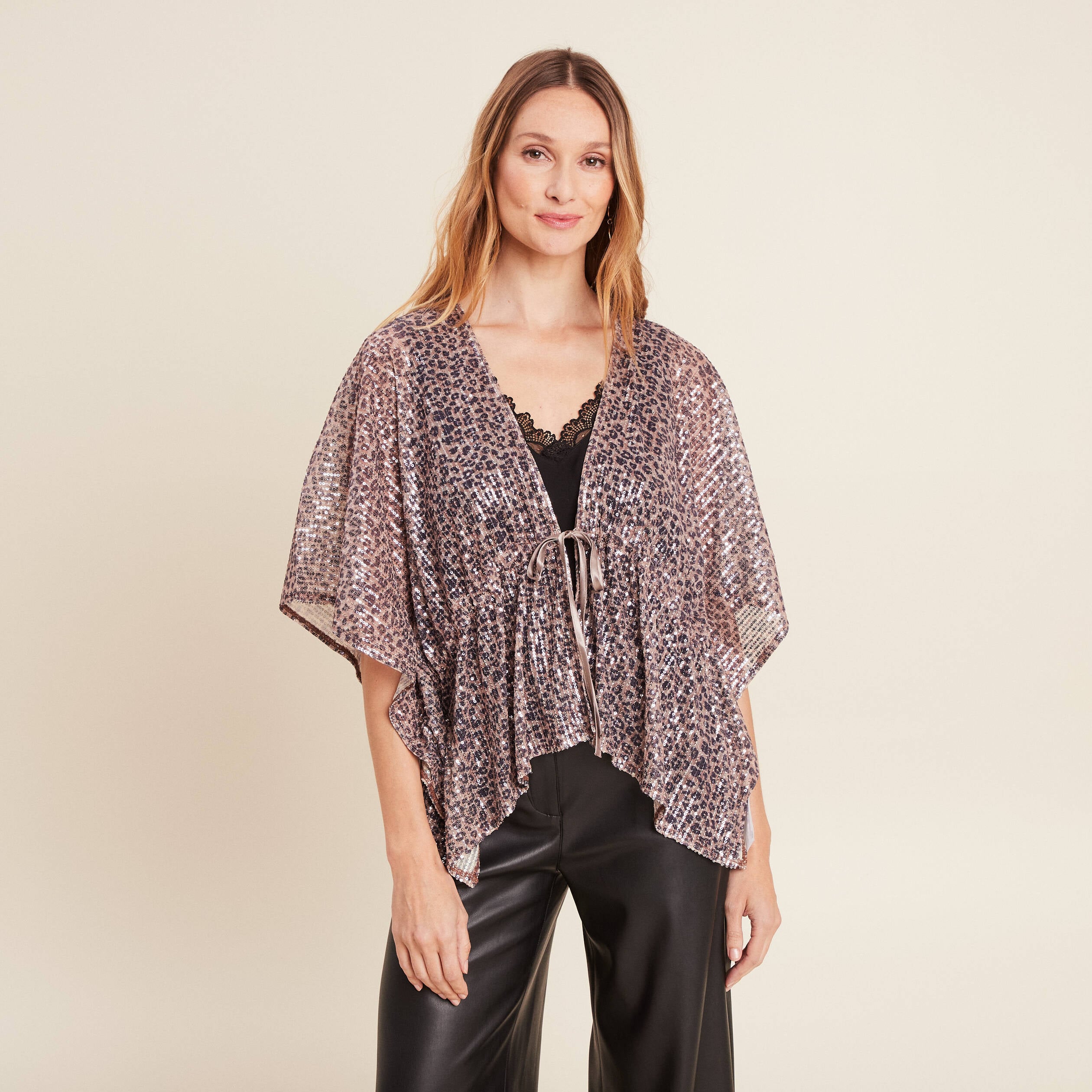 Kimono &agrave; sequins couleur cuivre femme