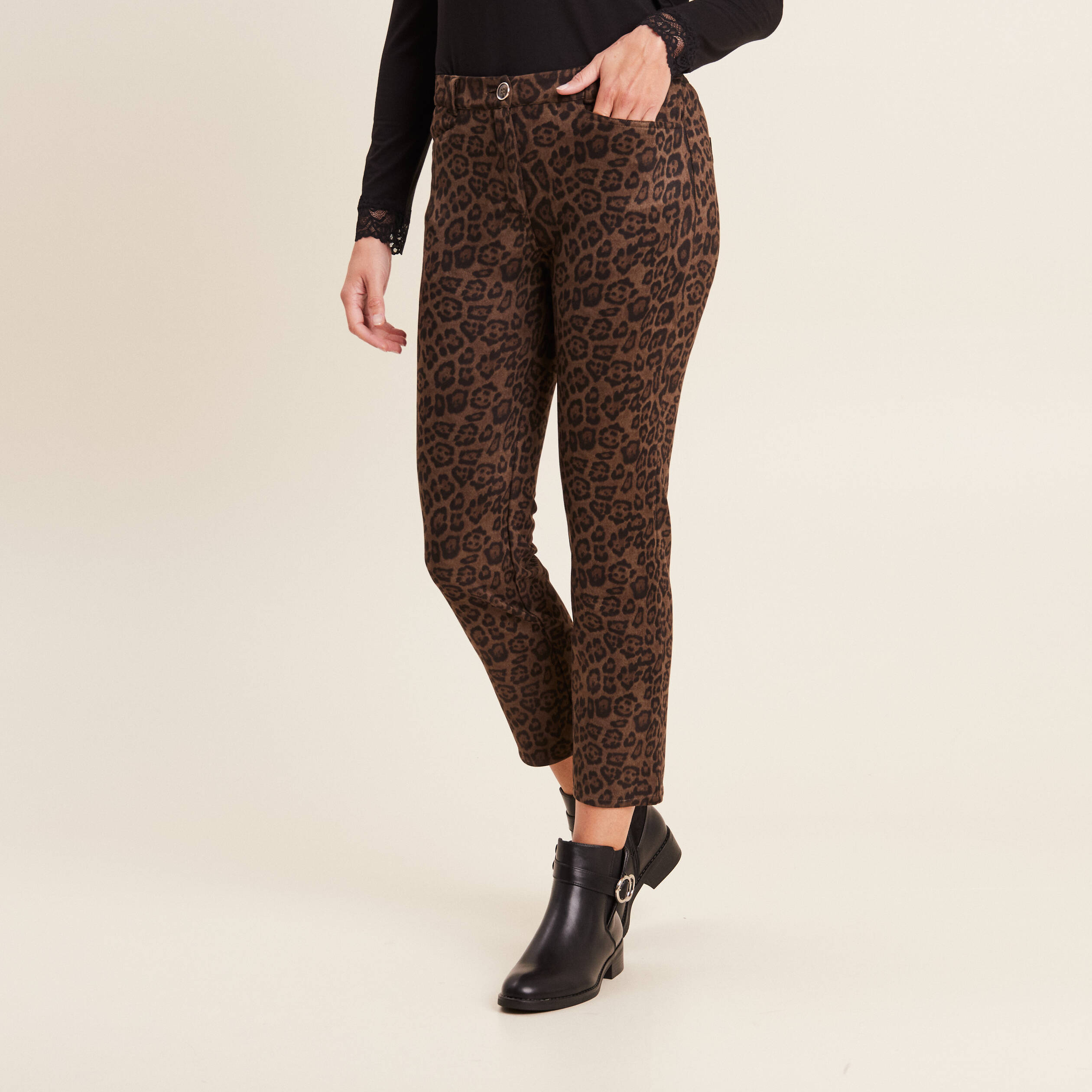 Pantalon droit suédine taupe femme