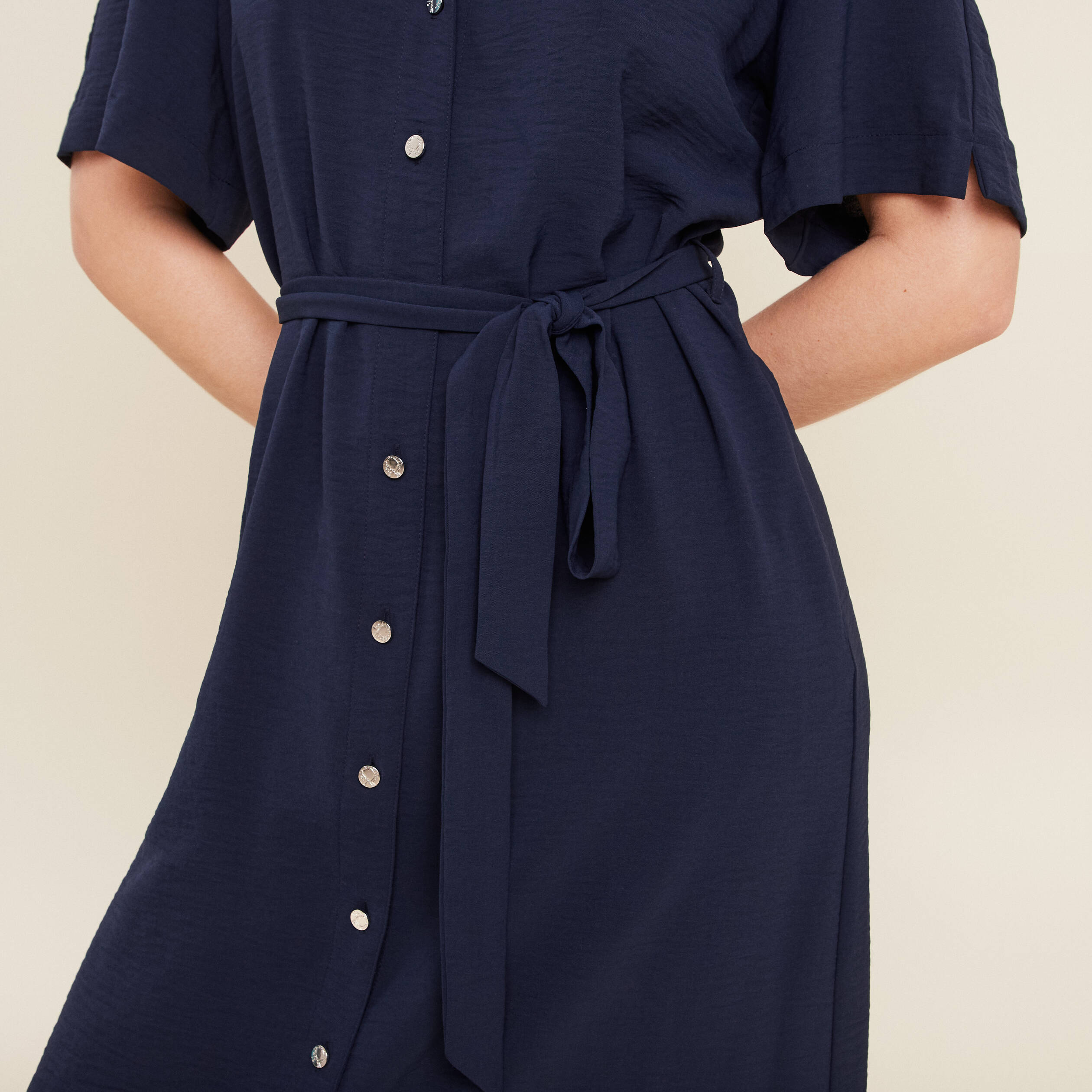 Robe évasée col chemise bleu marine femme