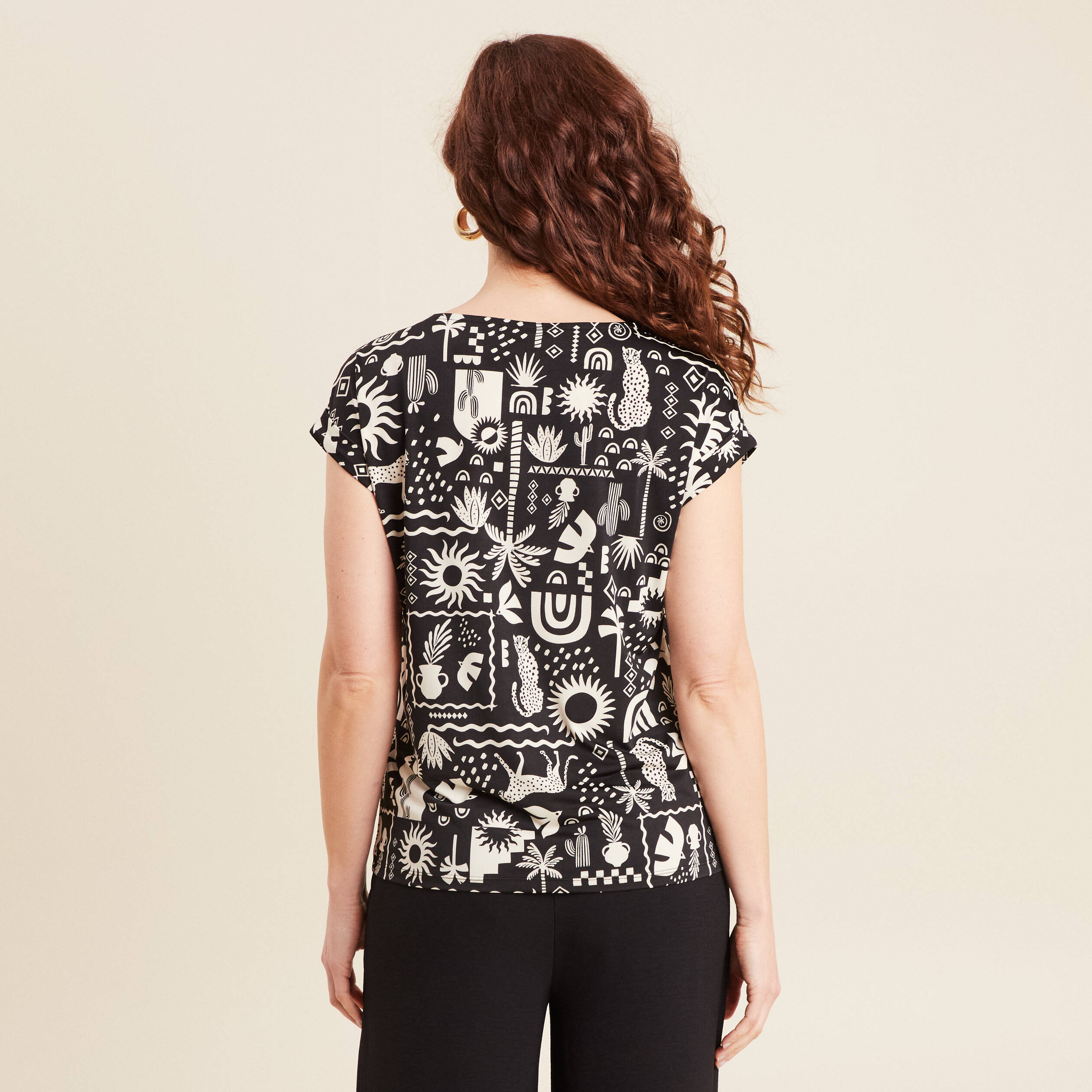 T-shirt manches courtes noir femme