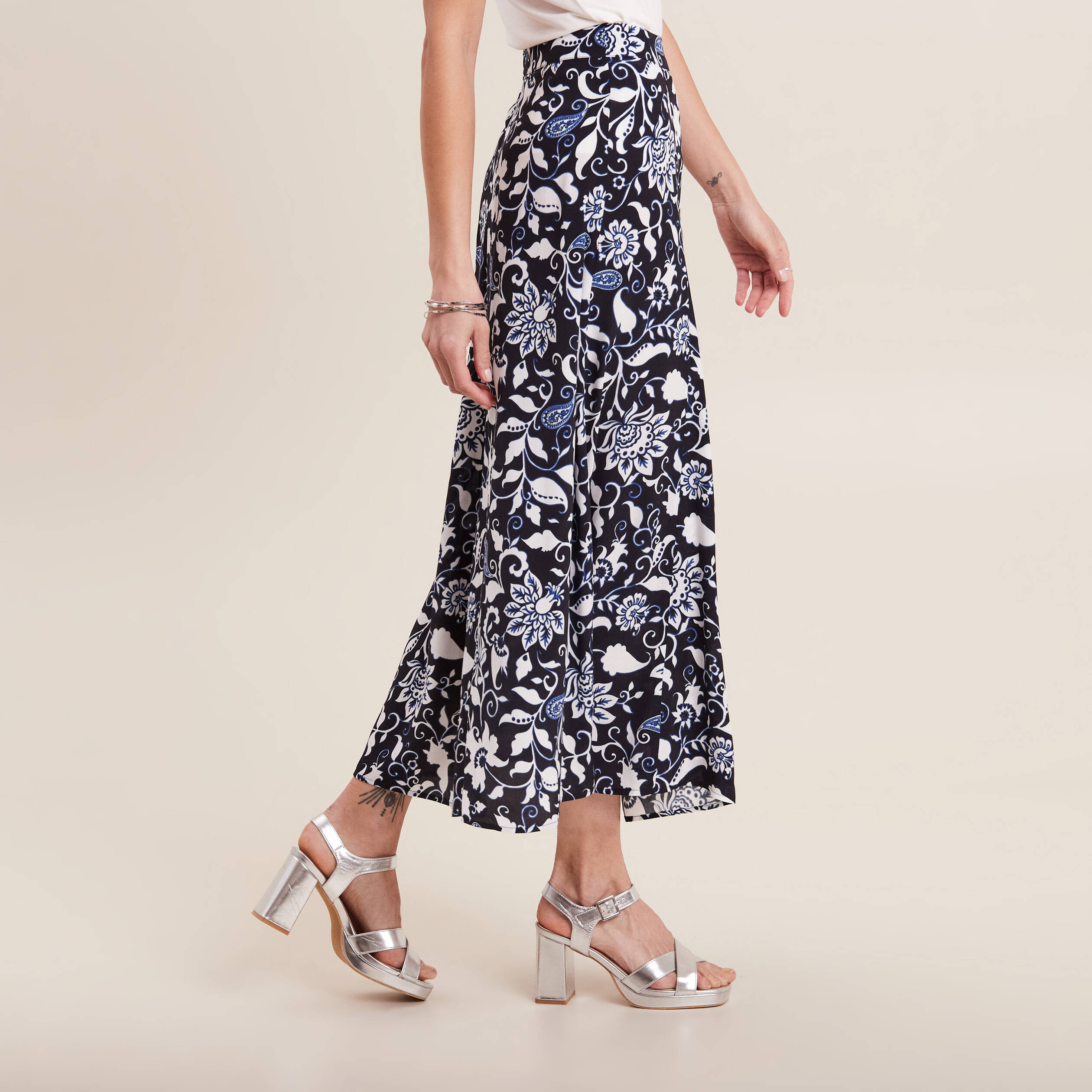 Jupe longue évasée bleu foncé femme