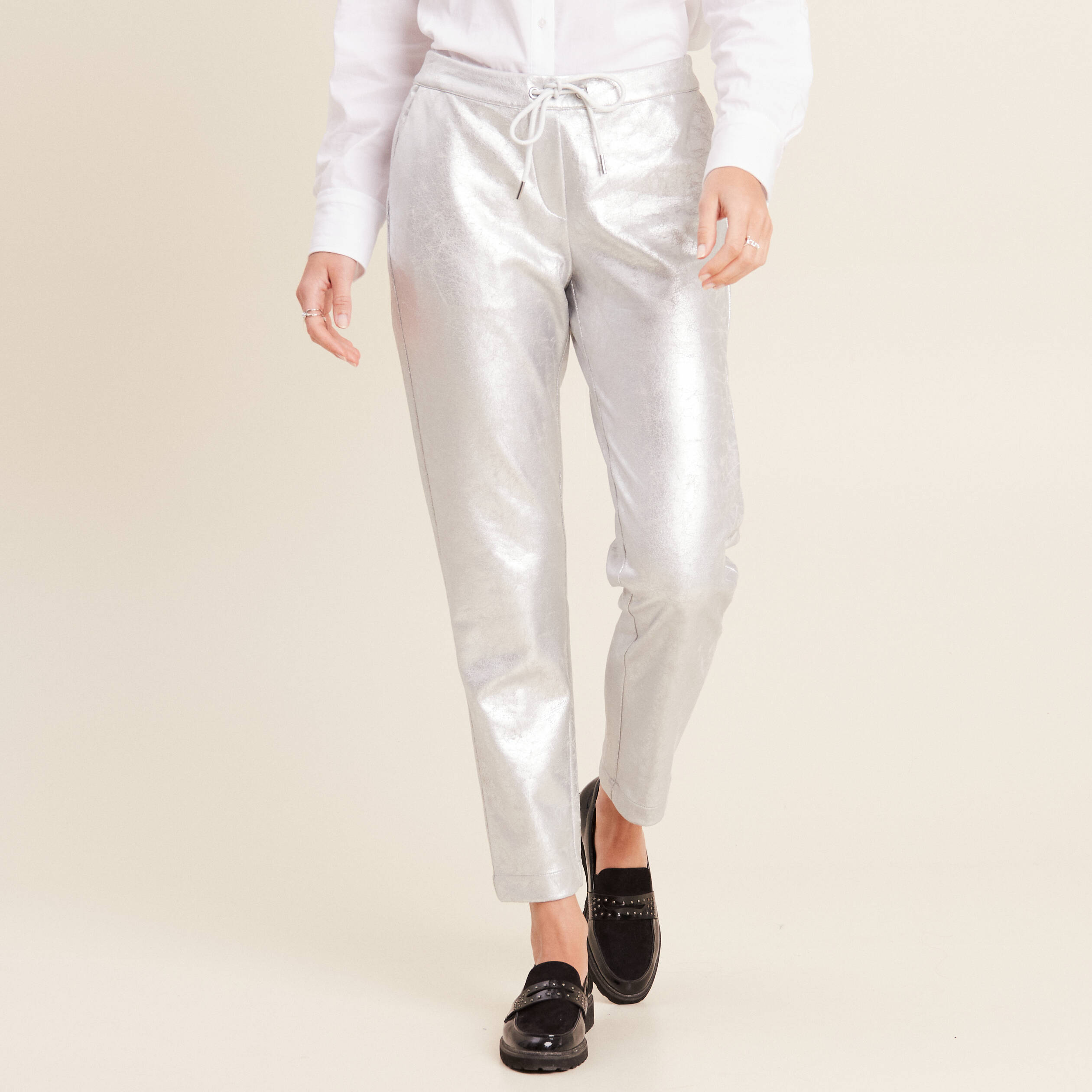 Pantalon jogging métallisé gris argent femme