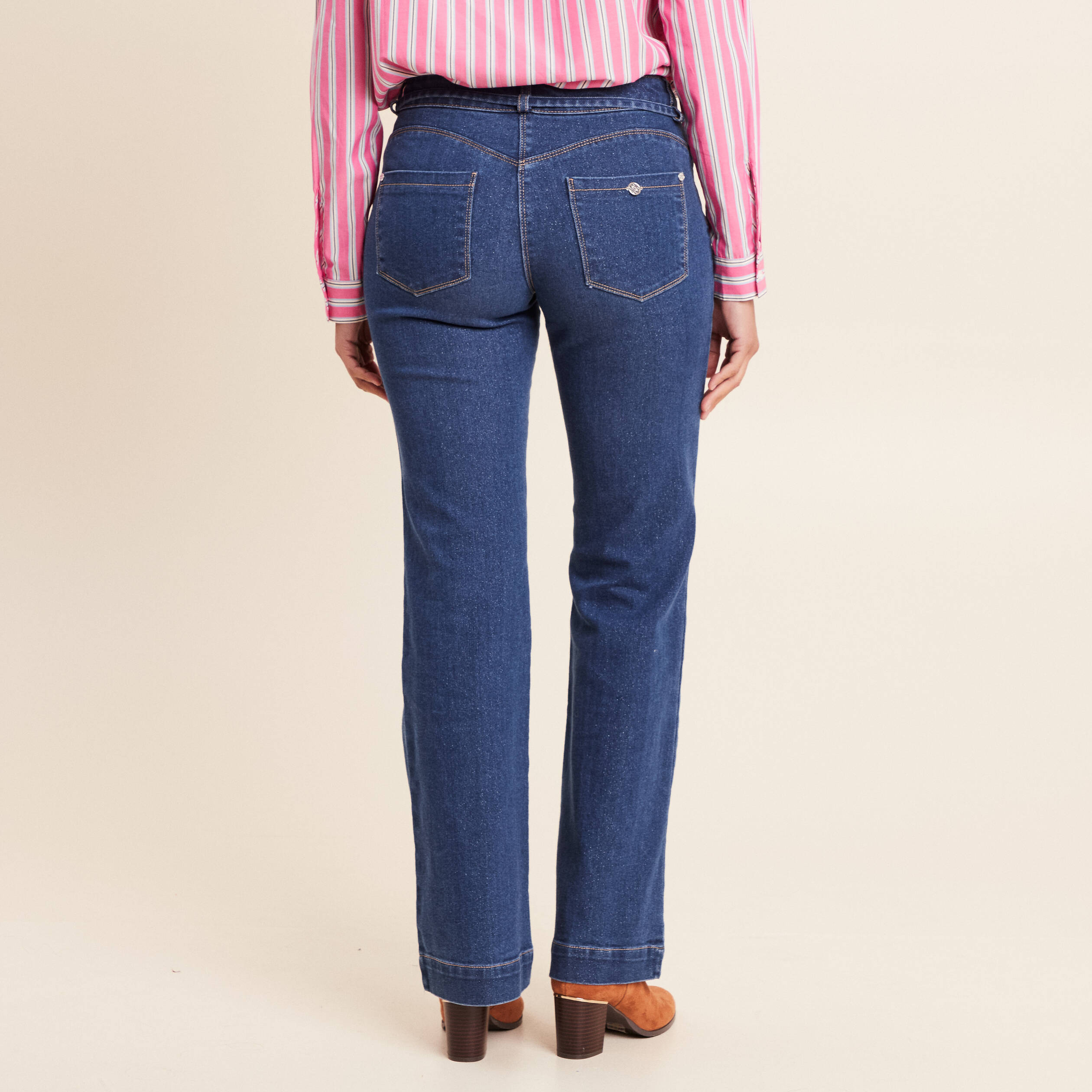 Jean coupe bootcut taille bascul&eacute;e denim stone femme