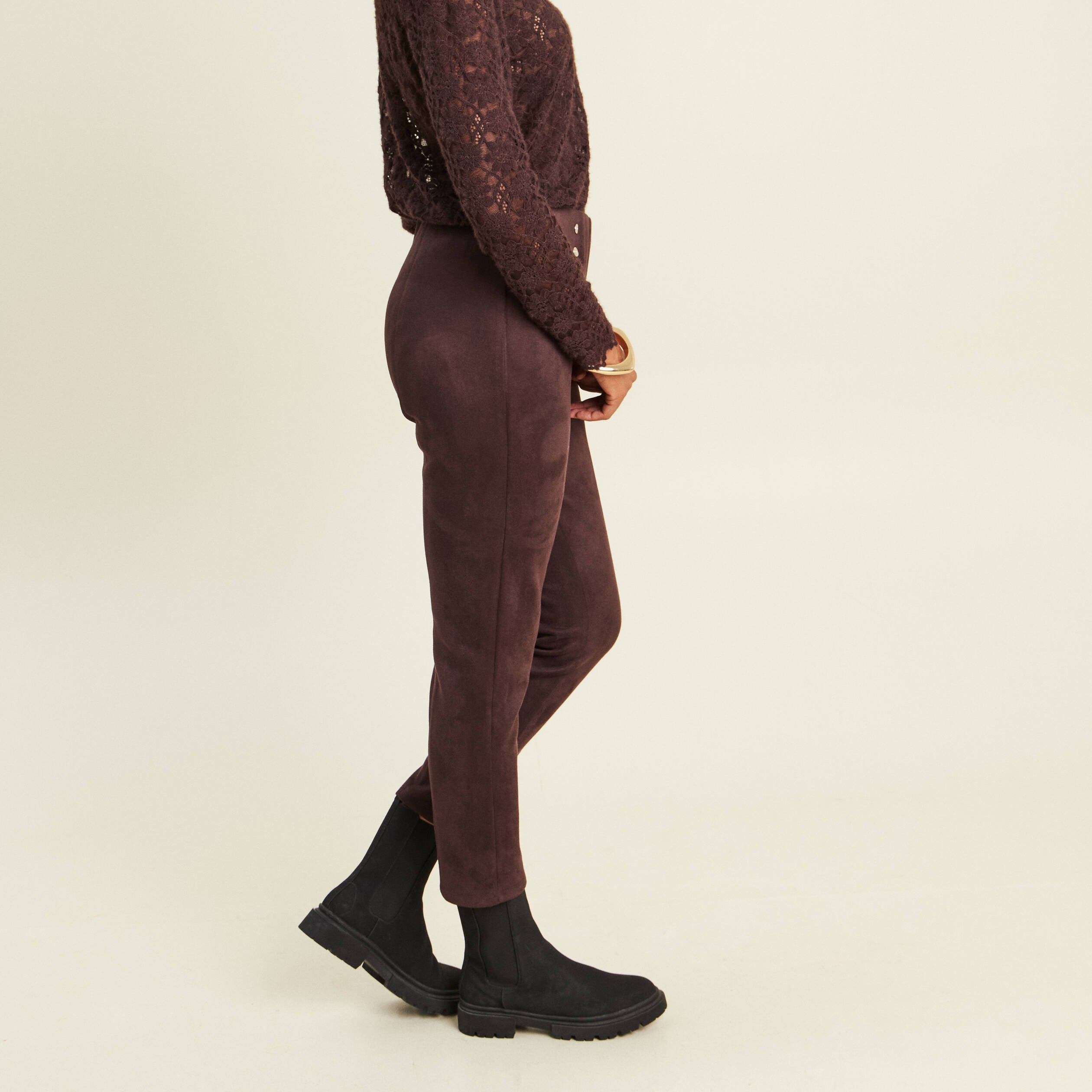 Legging 7/8&egrave;me taille haute aspect daim marron fonc&eacute; femme