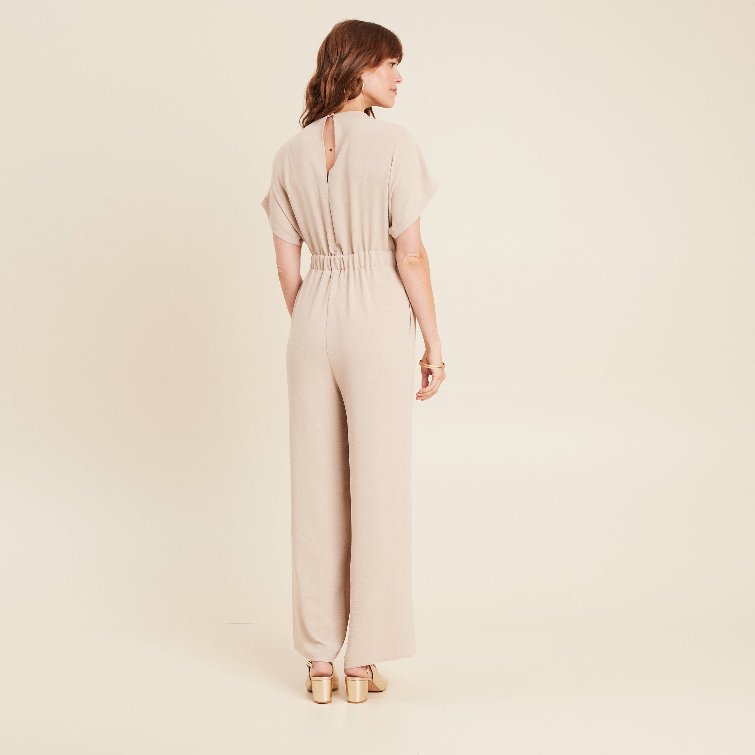 combinaison col croise gris clair femme Combinaison col croisé gris clair femme
