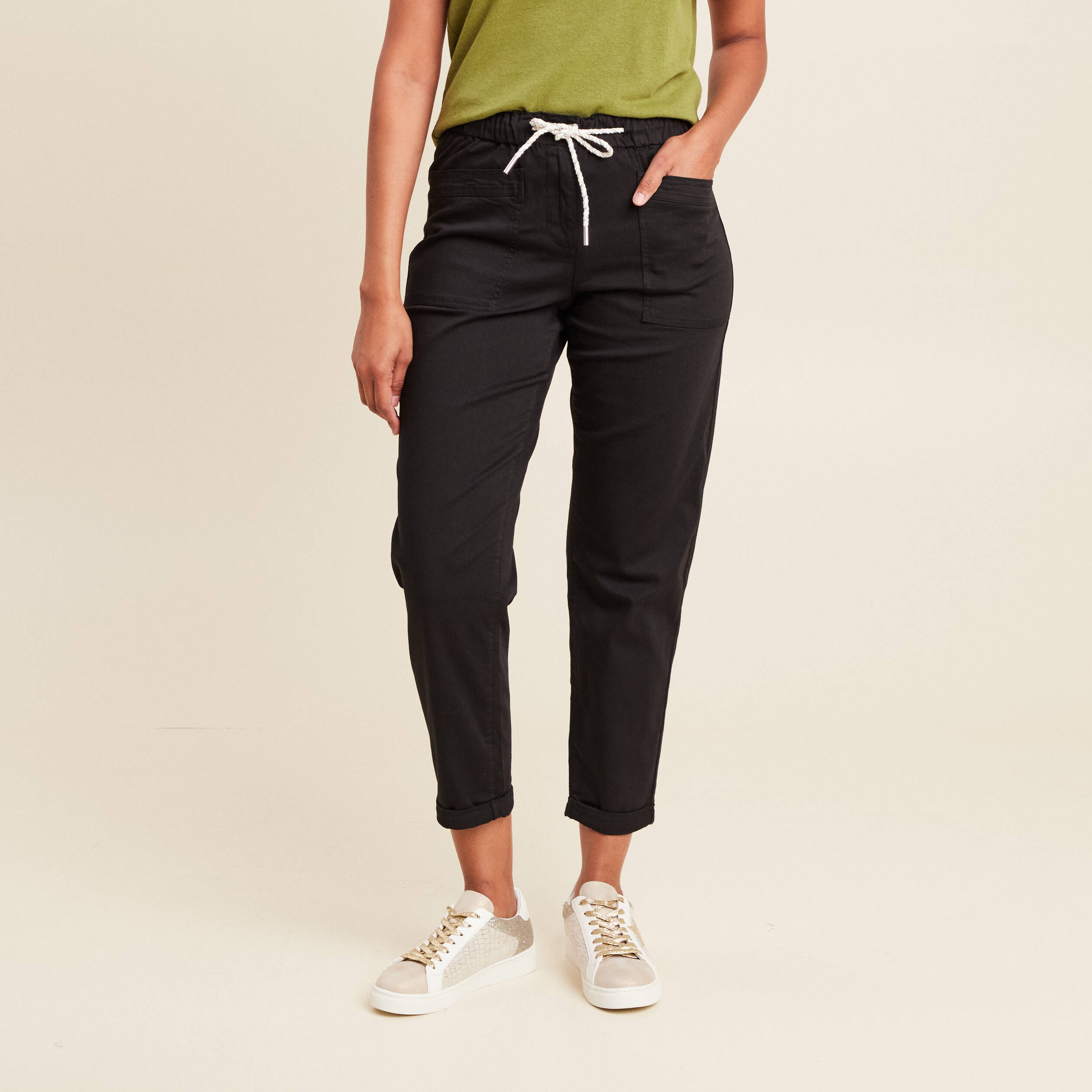 pantalon coupe droite a coulisse noir femme Pantalon coupe droite à coulisse noir femme