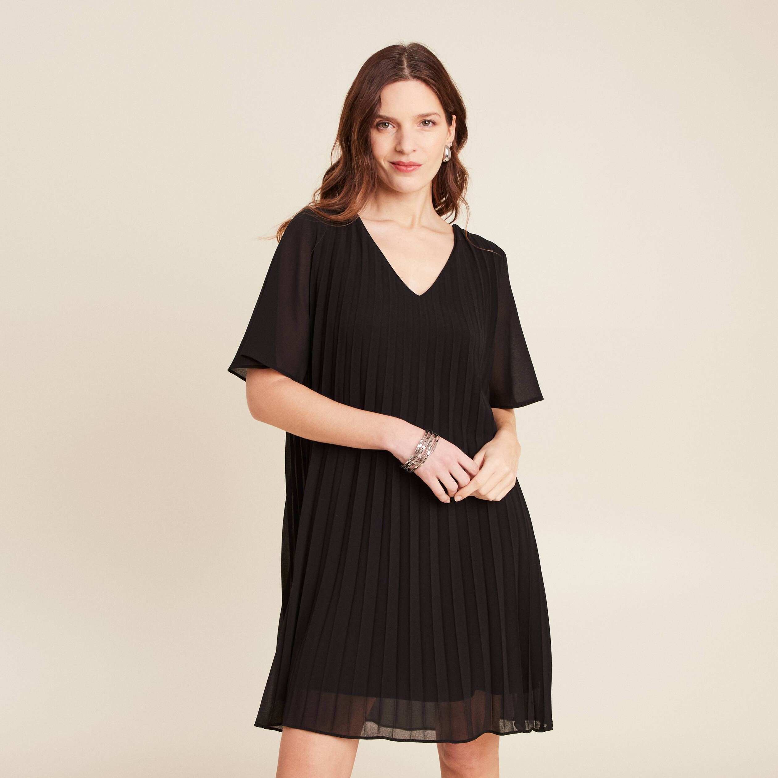 Robe droite plissée noir femme