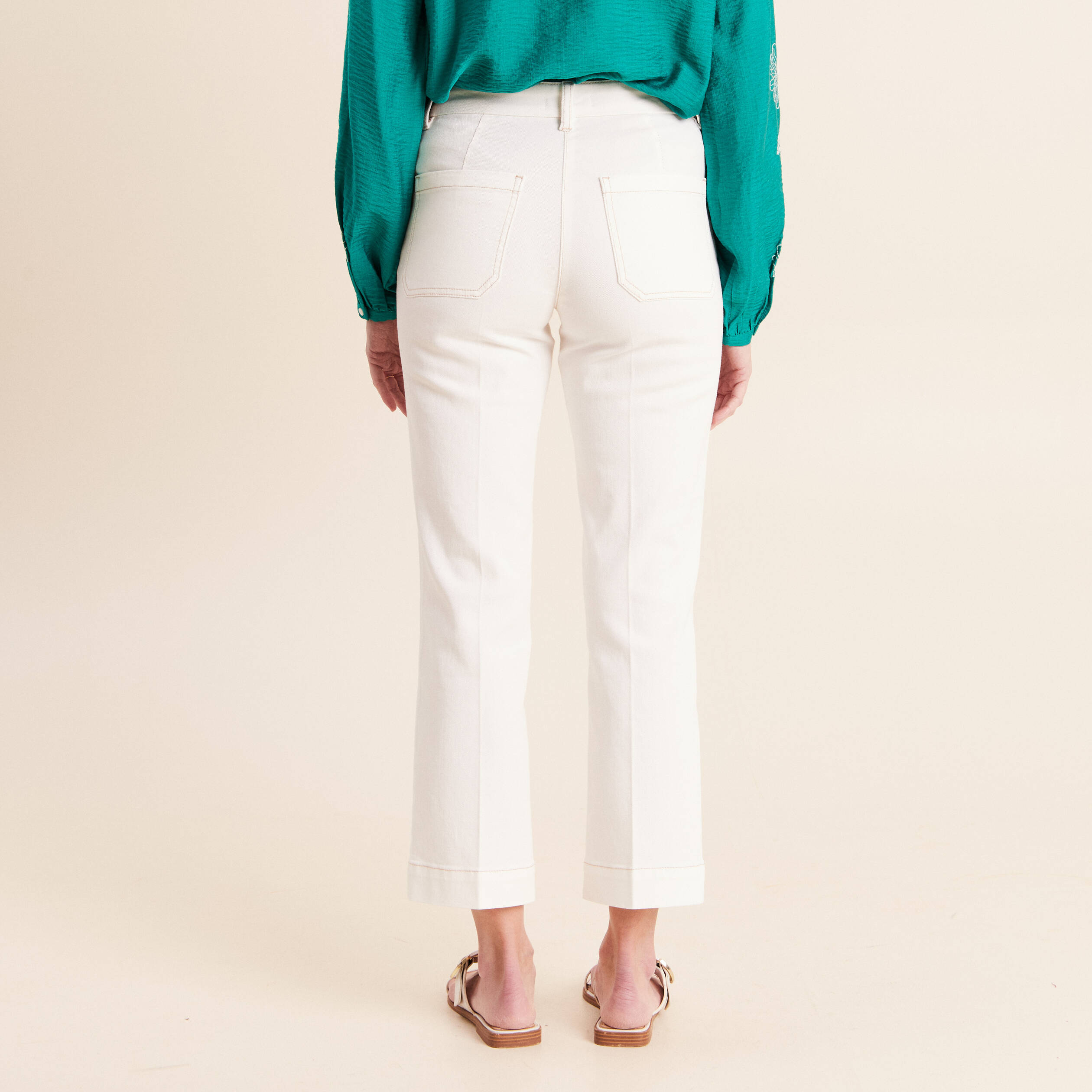 Jean coupe droite 7/8&egrave;me ecru femme
