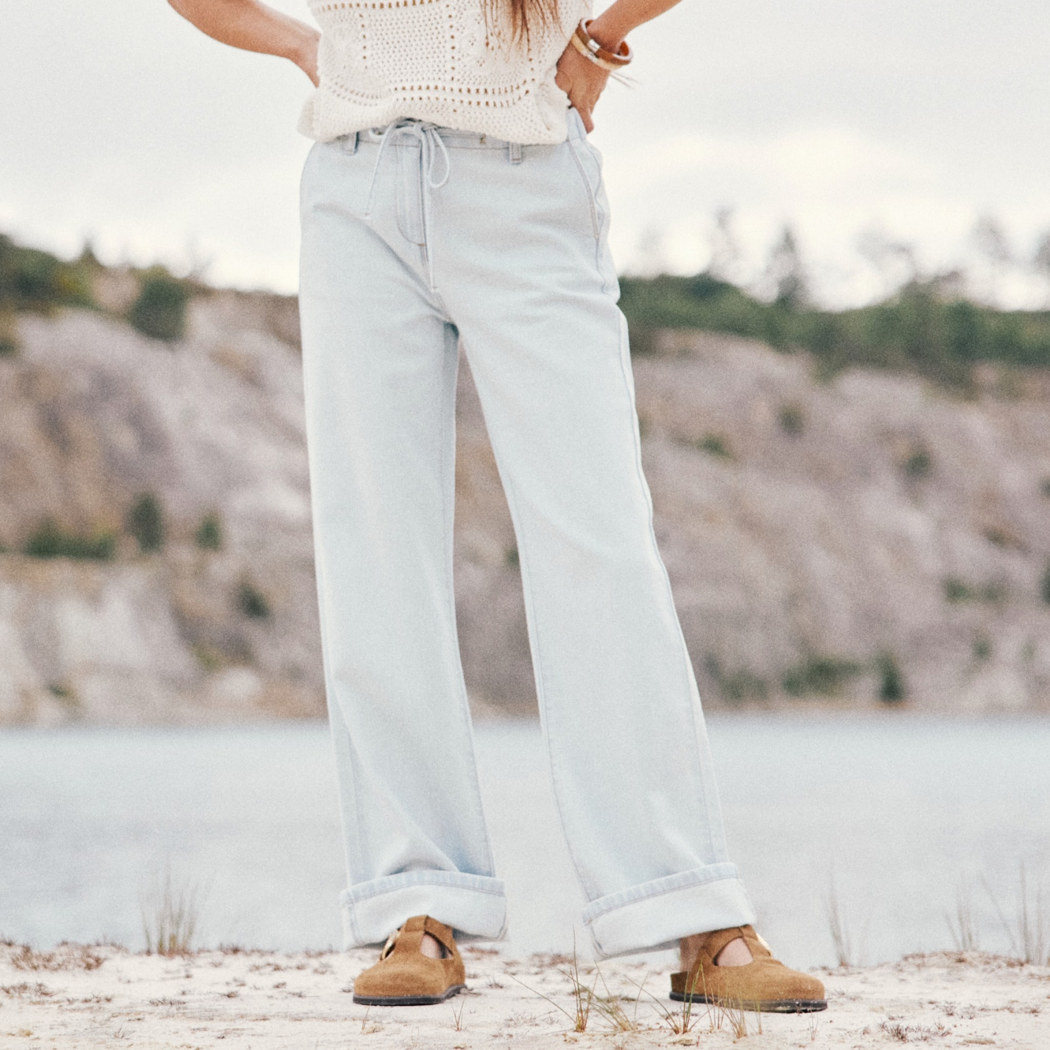 jean large taille haute denim bleach femme Jean large taille haute denim bleach femme