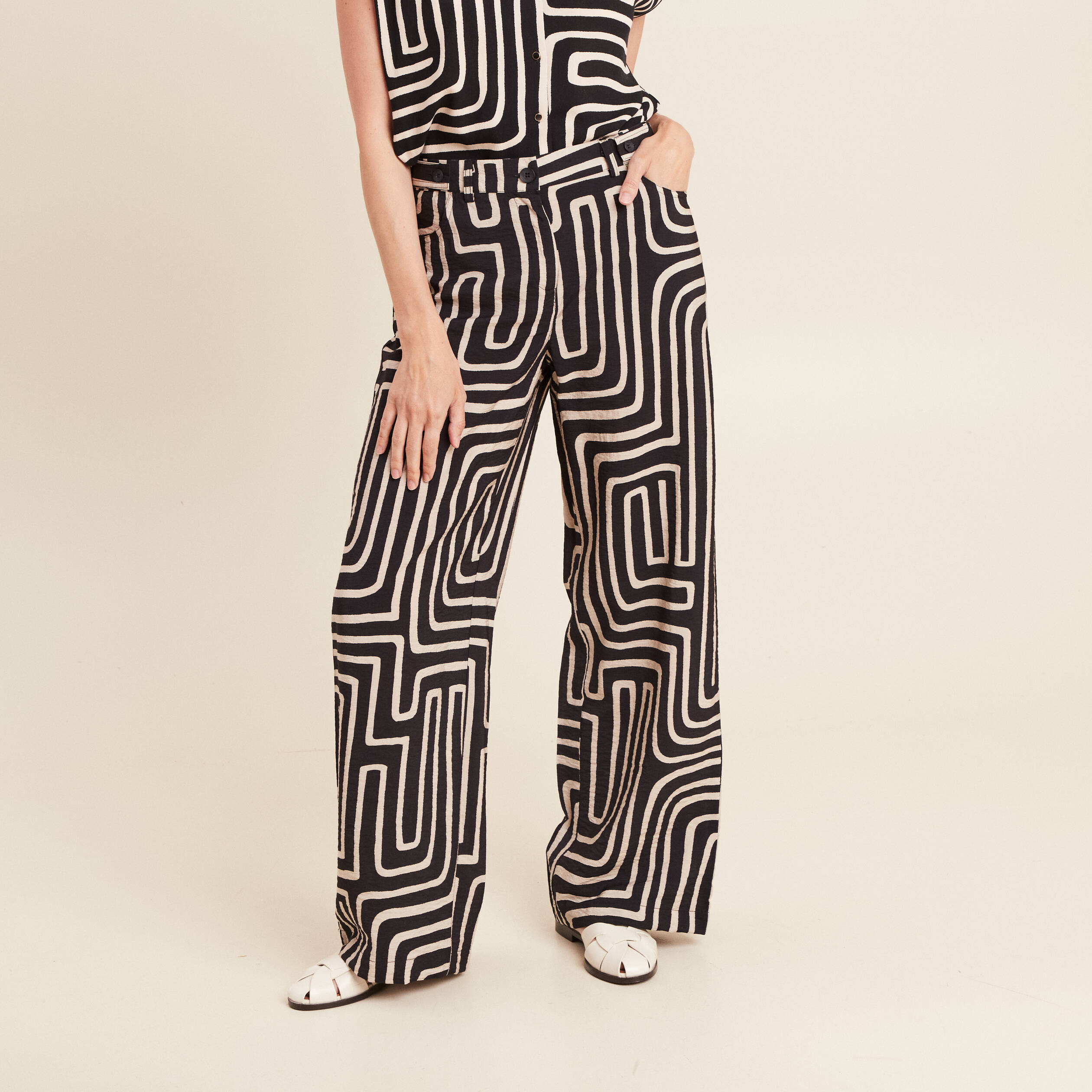 Pantalon flou taille haute noir femme