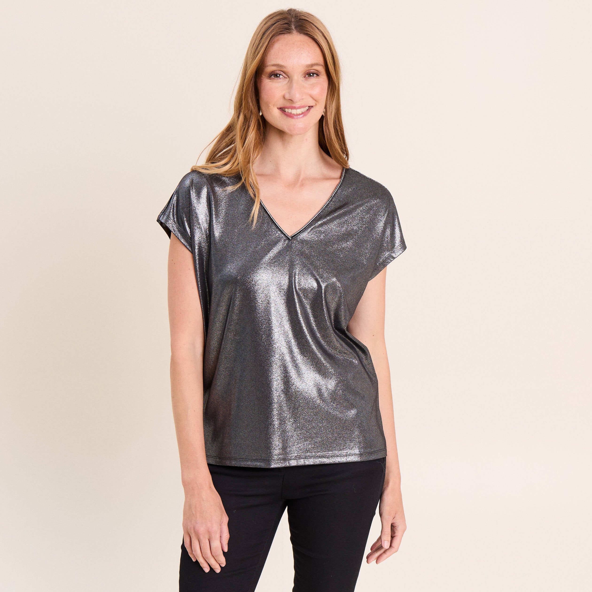 T-shirt col V manches courtes noir femme