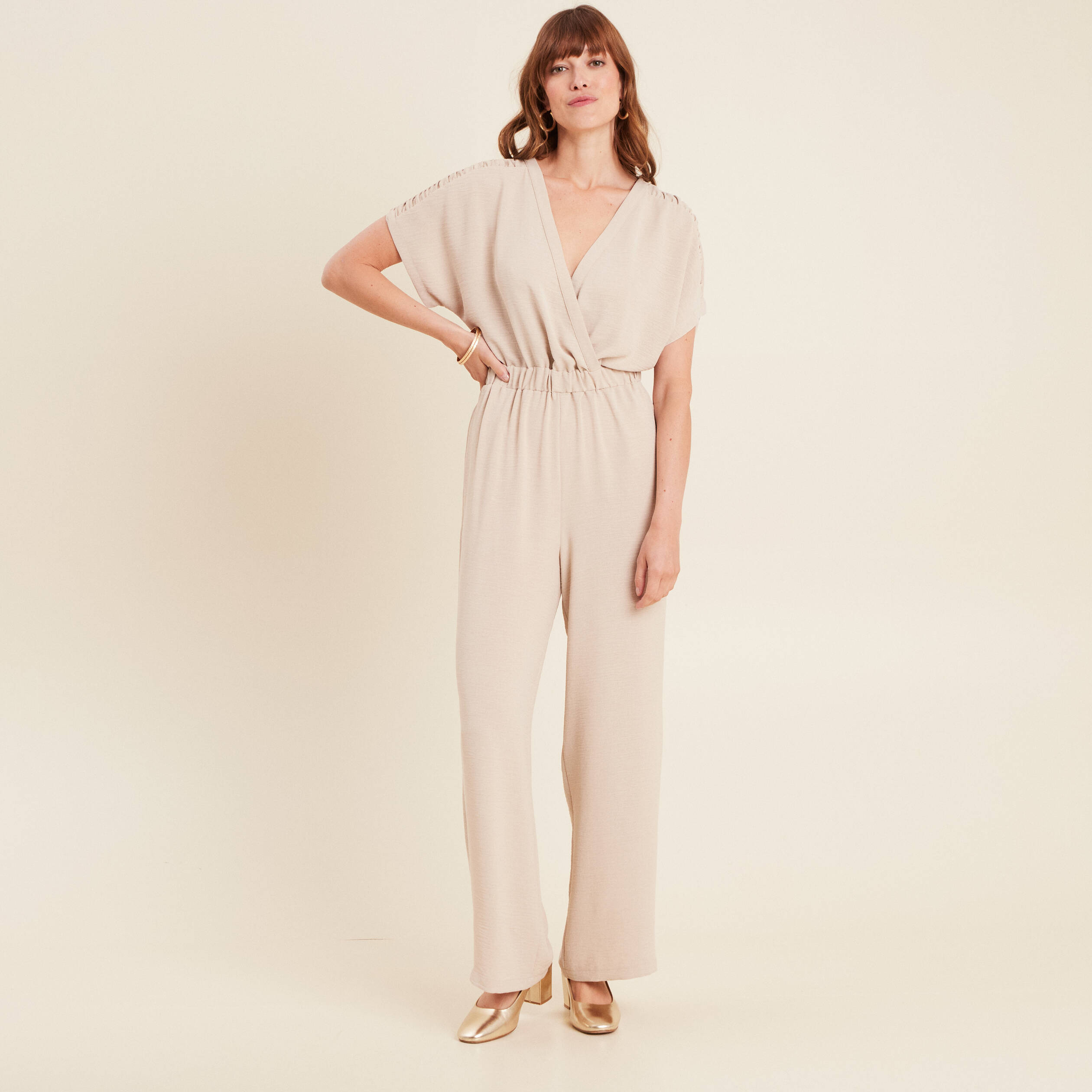 combinaison col croise gris clair femme Combinaison col croisé gris clair femme