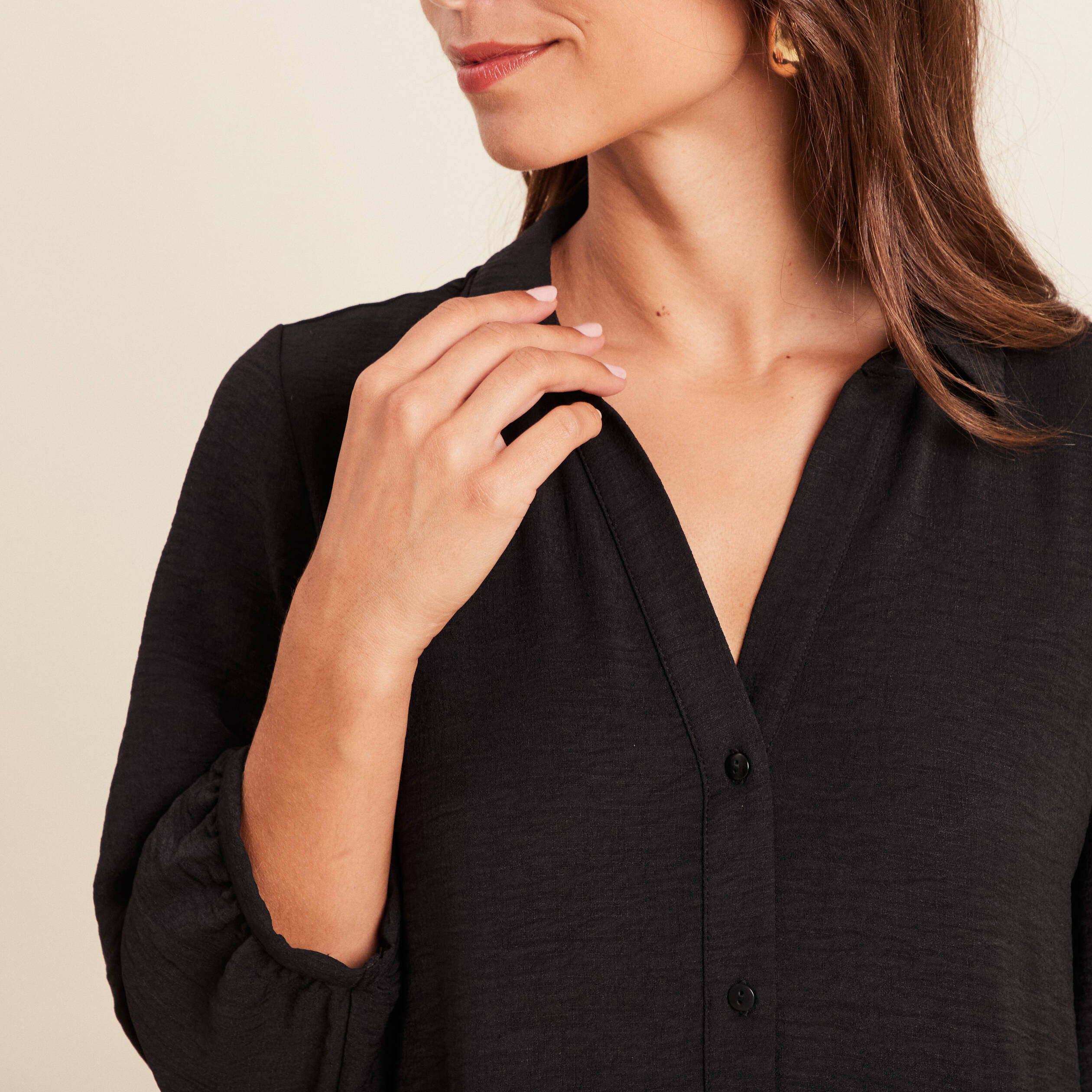 robe courte evasee col chemise noir femme Robe courte évasée col chemise noir femme