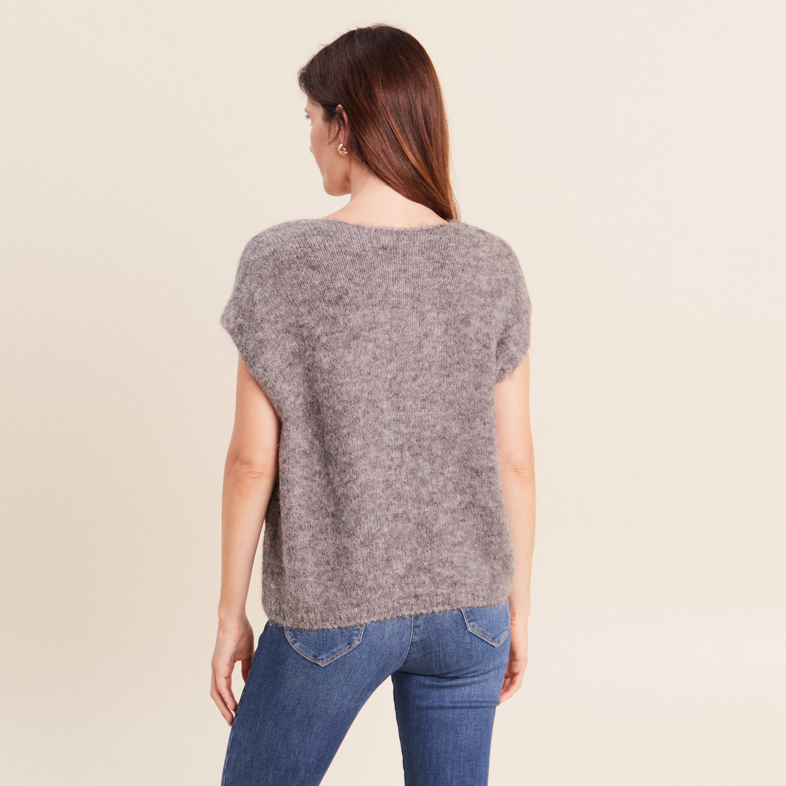 Pull sans manches gris fonc&eacute; femme