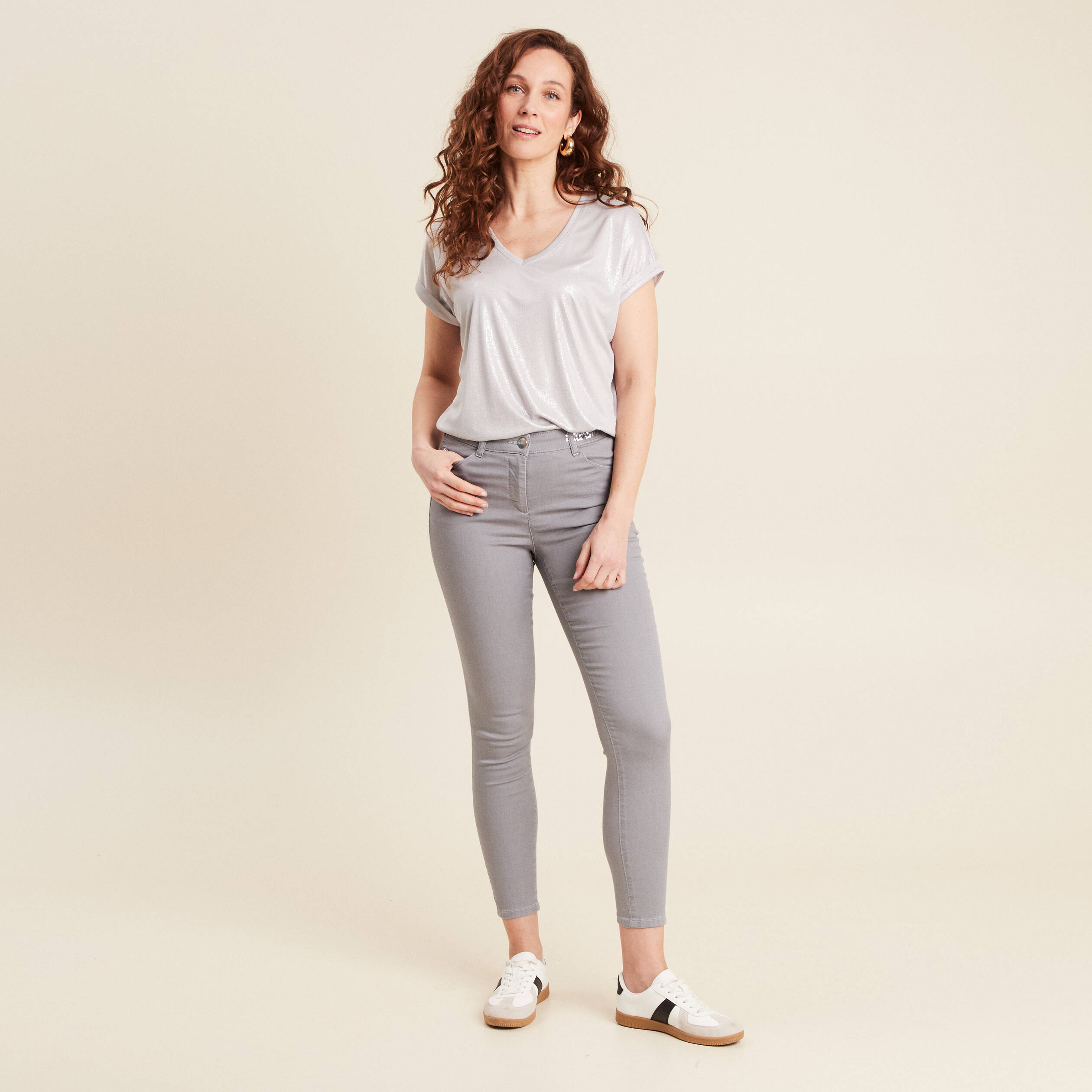Pantalon ajusté sequins denim gris clair femme
