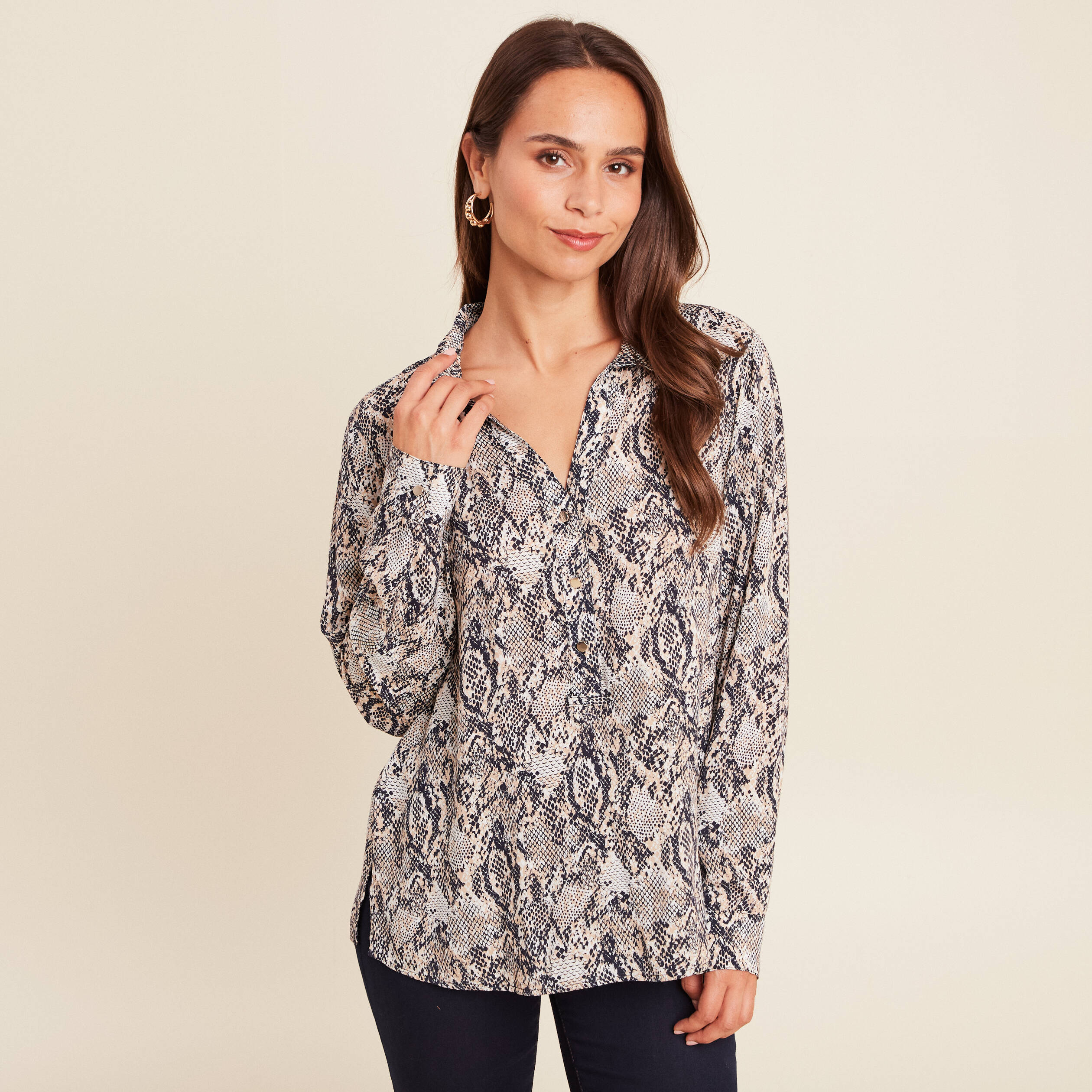 blouse fluide manches longues beige femme Blouse fluide manches longues beige femme