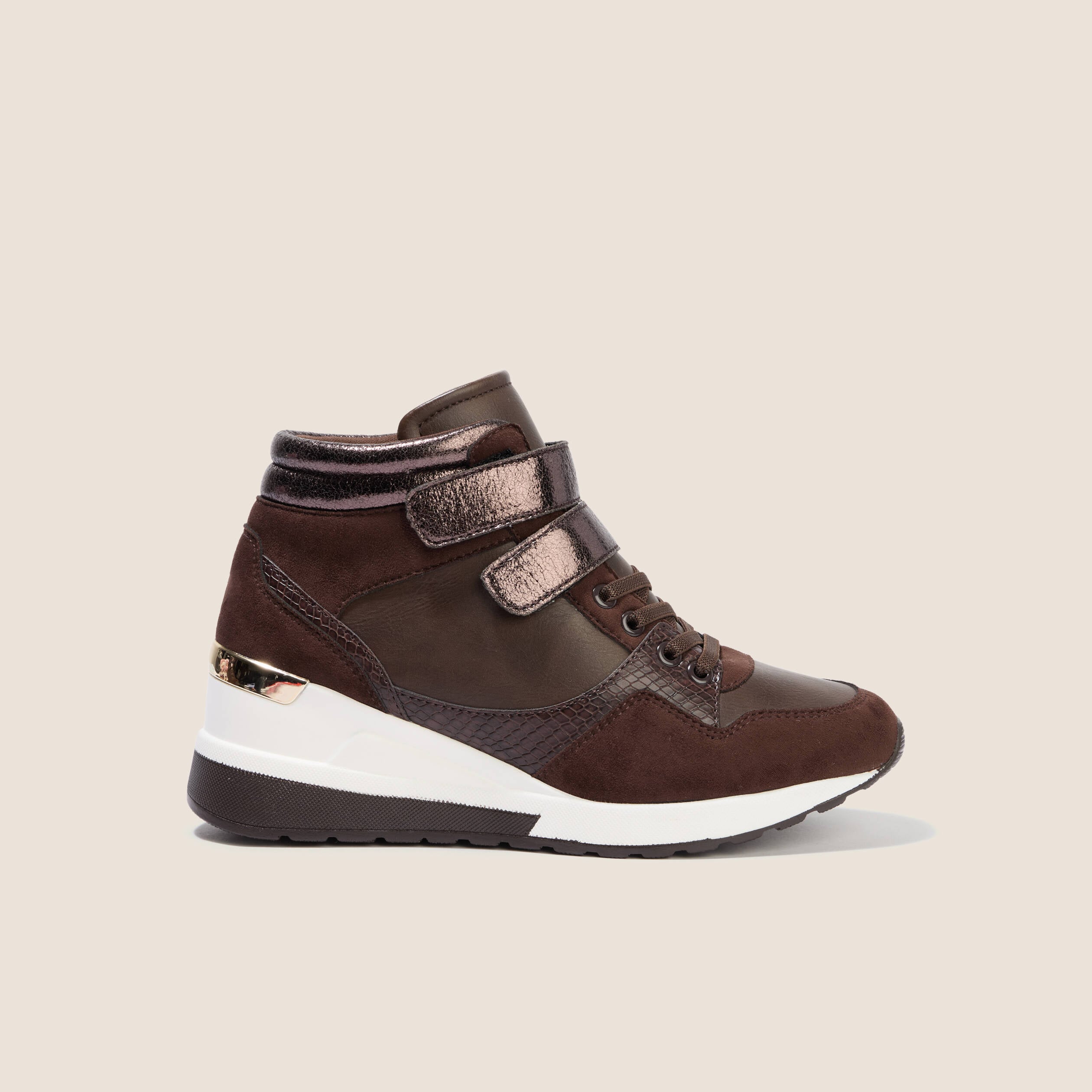 Baskets &agrave; talon compens&eacute; marron fonc&eacute; femme