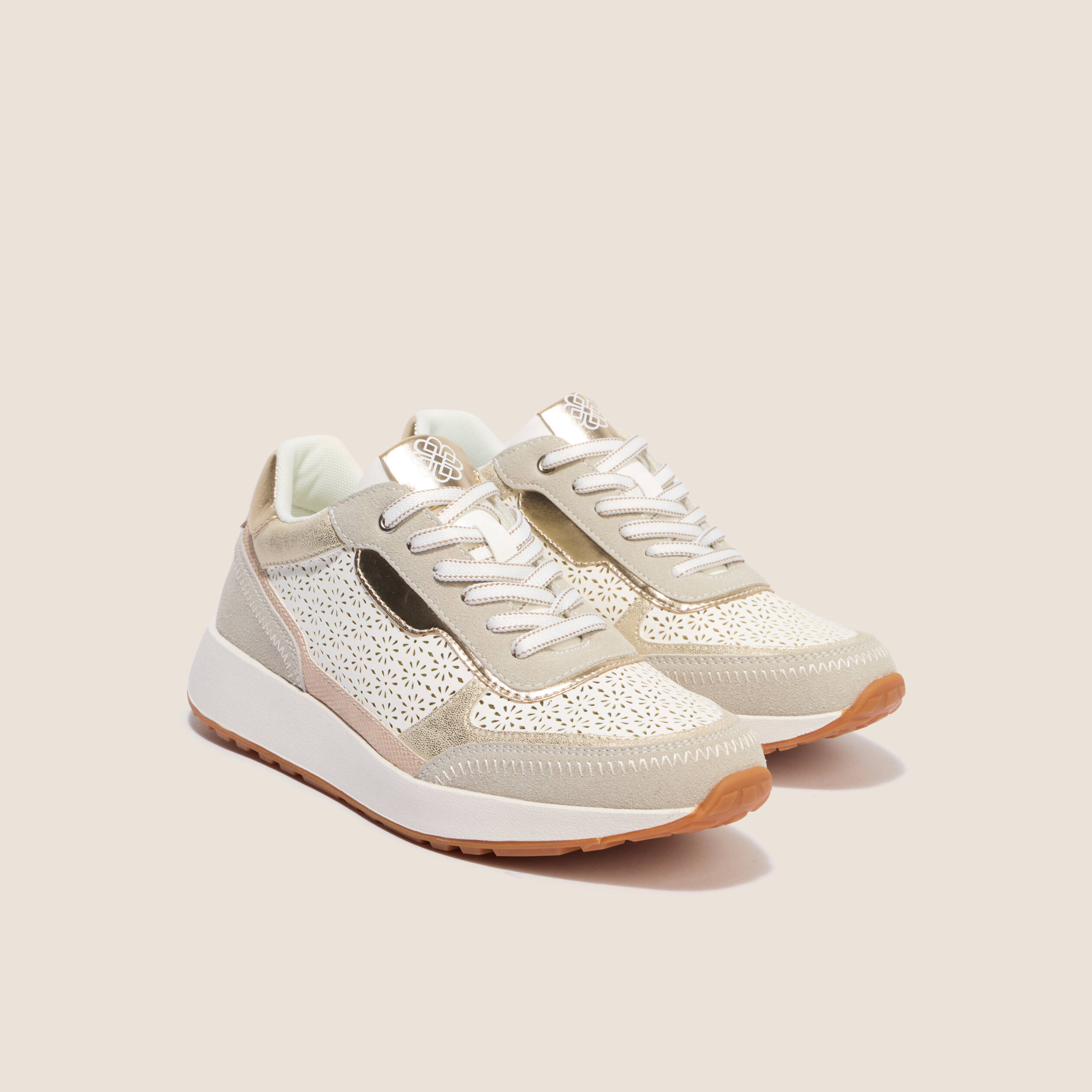 Baskets aspect daim beige femme