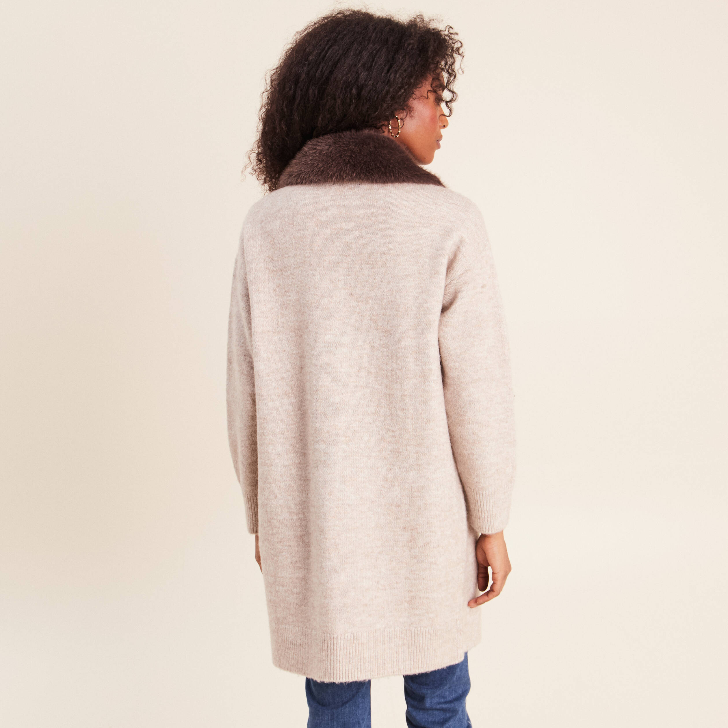 Gilet droit long col chemise beige femme