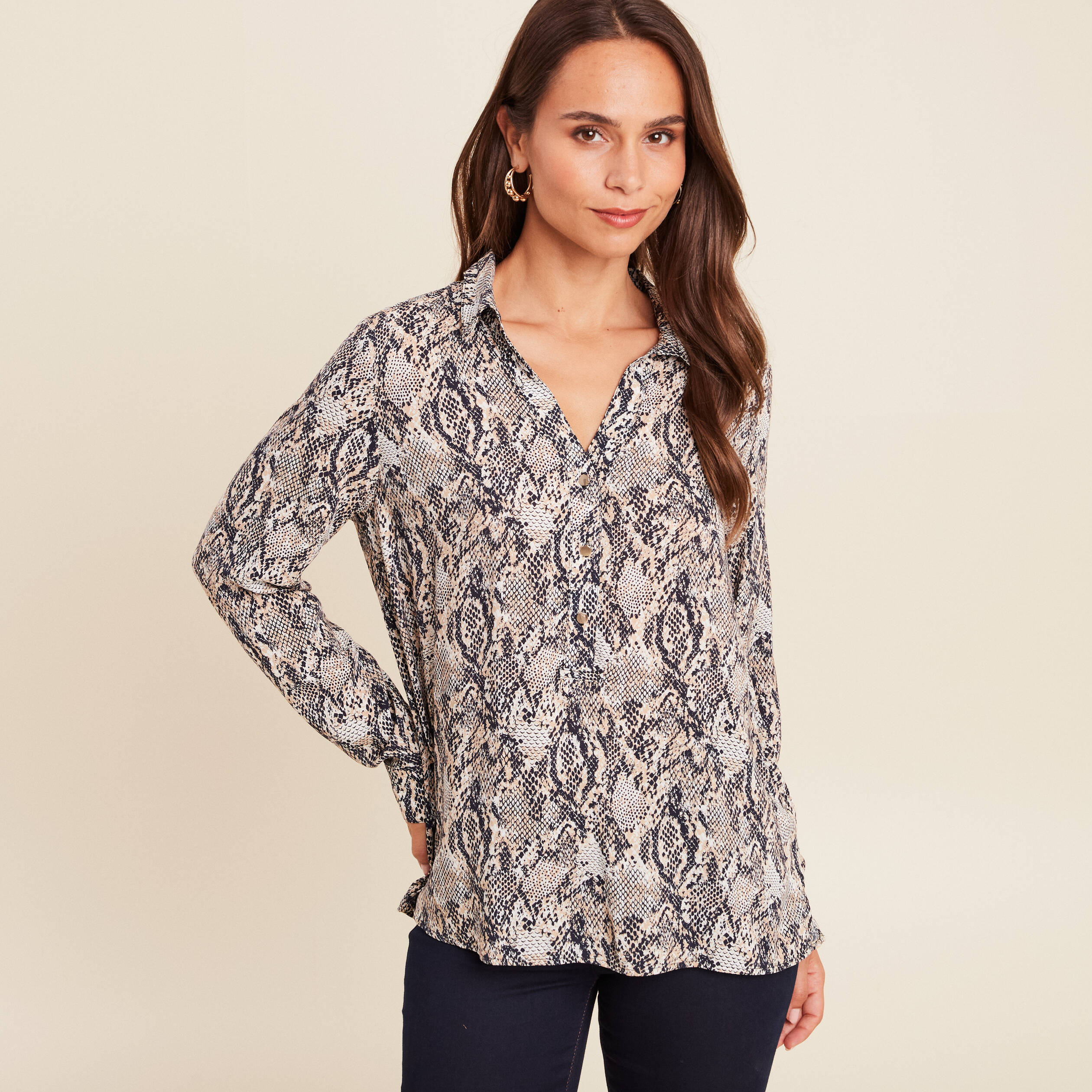 blouse fluide manches longues beige femme Blouse fluide manches longues beige femme