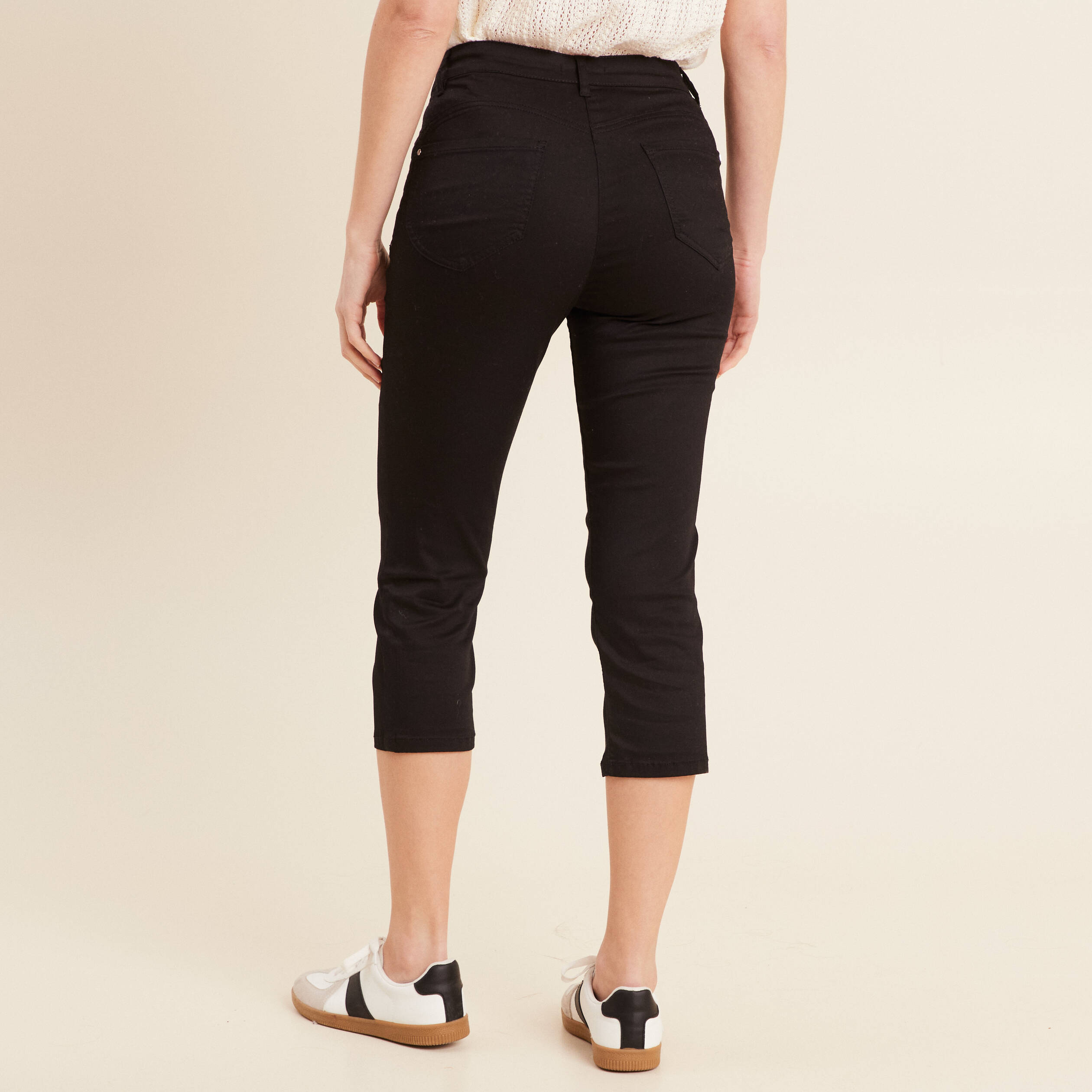 pantacourt droit taille standard noir femme Pantacourt droit taille standard noir femme