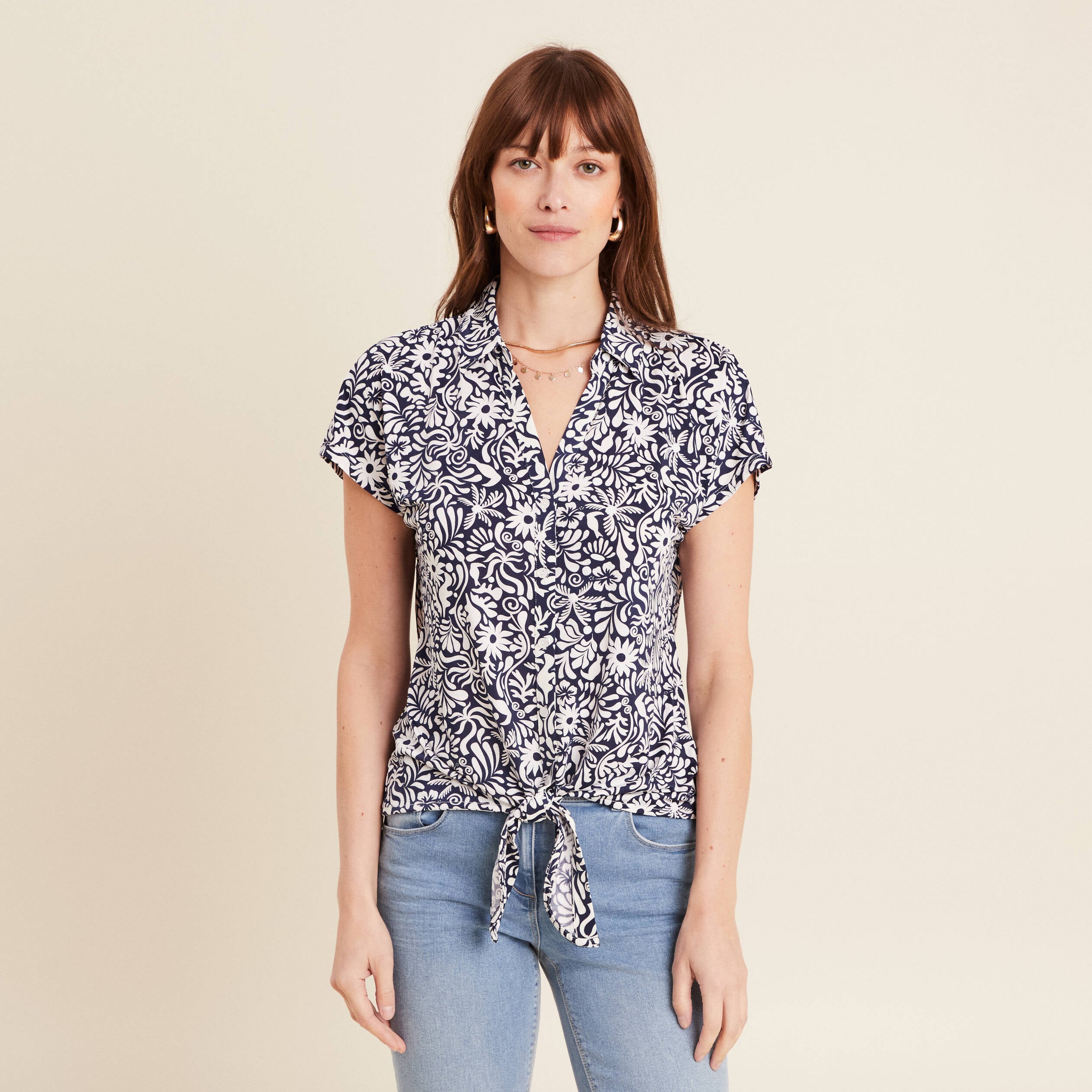 Blouse manches courtes nou&eacute;e bleu femme