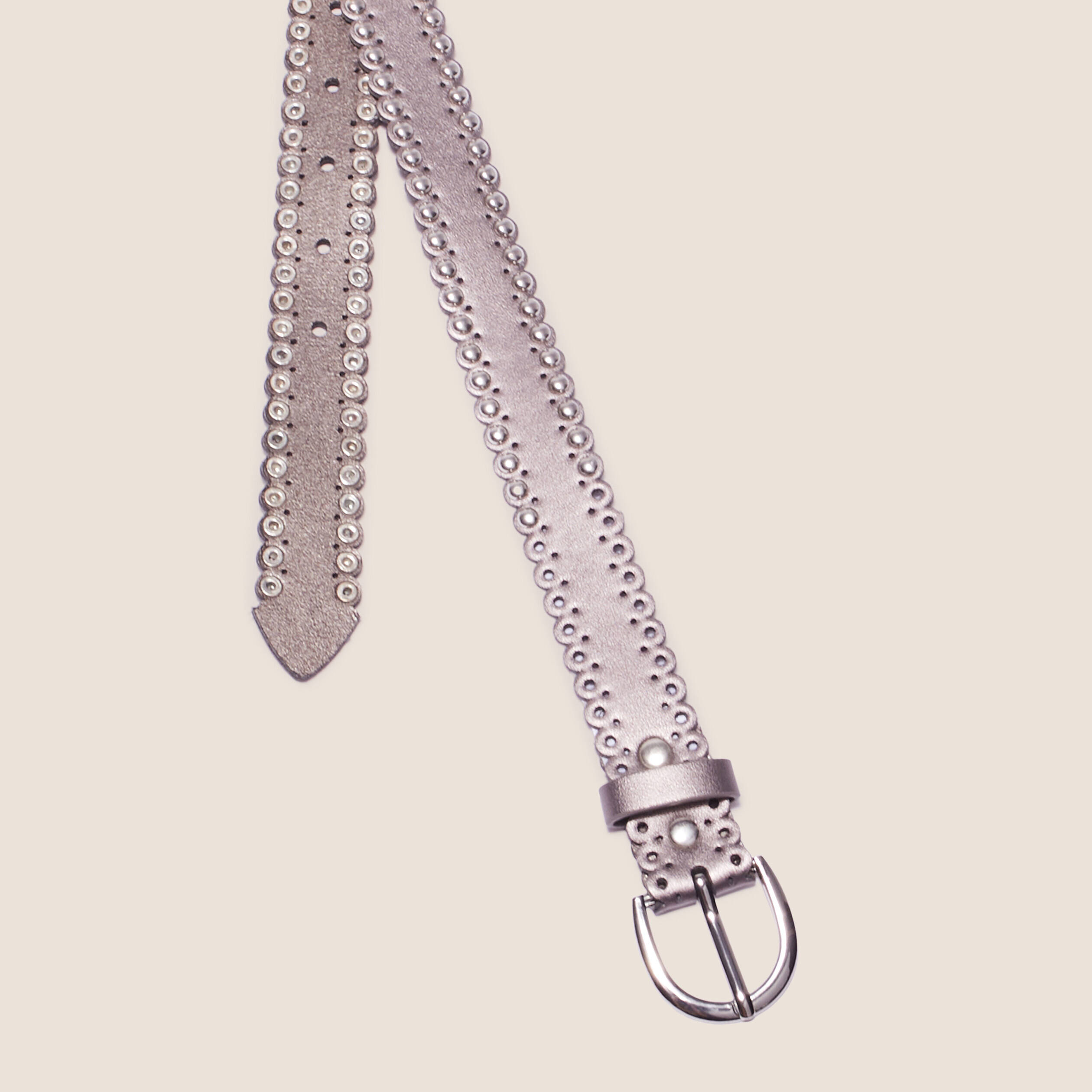 Ceinture métallisée avec clous couleur argent femme