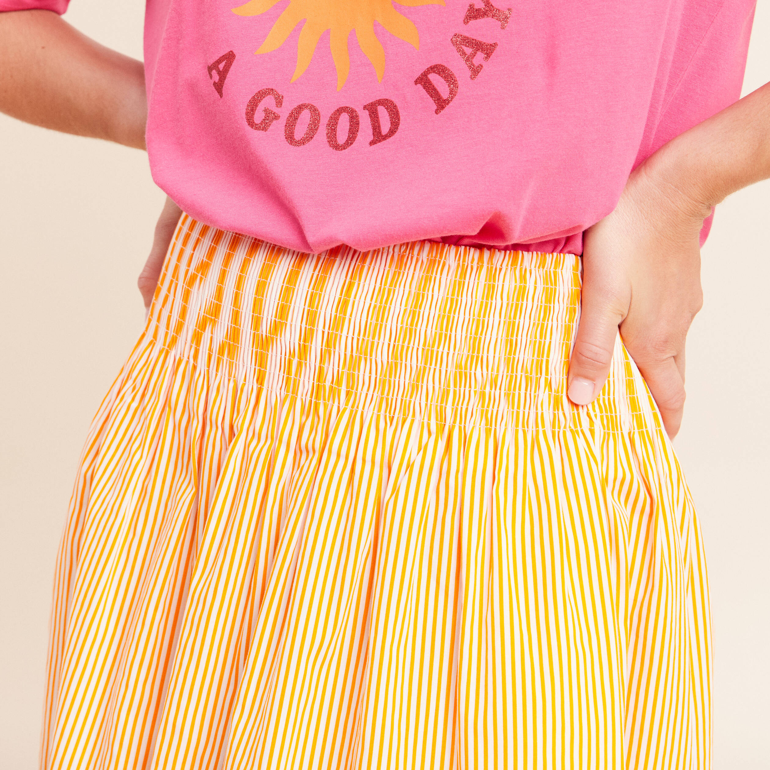 Jupe longue pliss&eacute;e orange femme