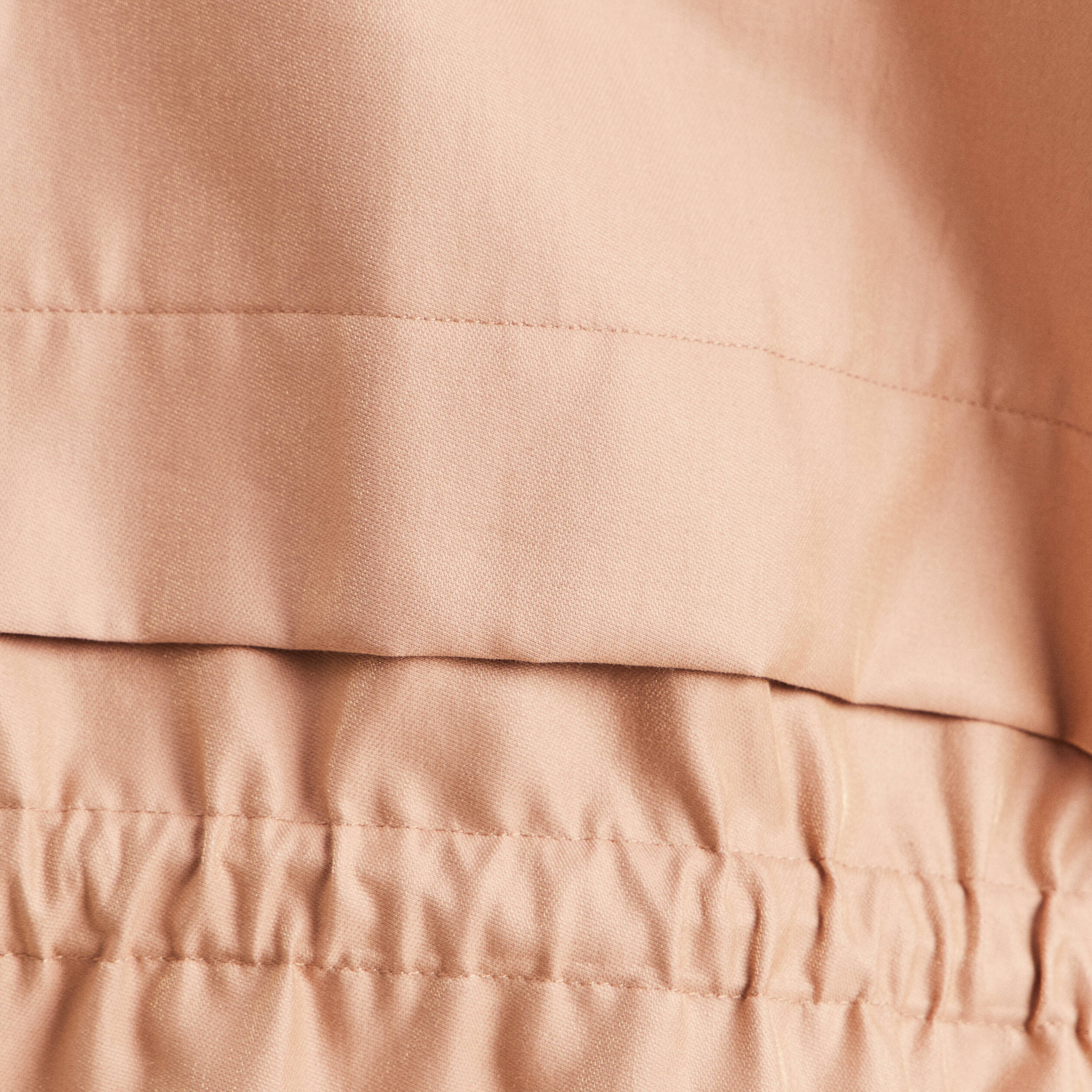 Parka ajust&eacute;e mi-longue brillante sable femme