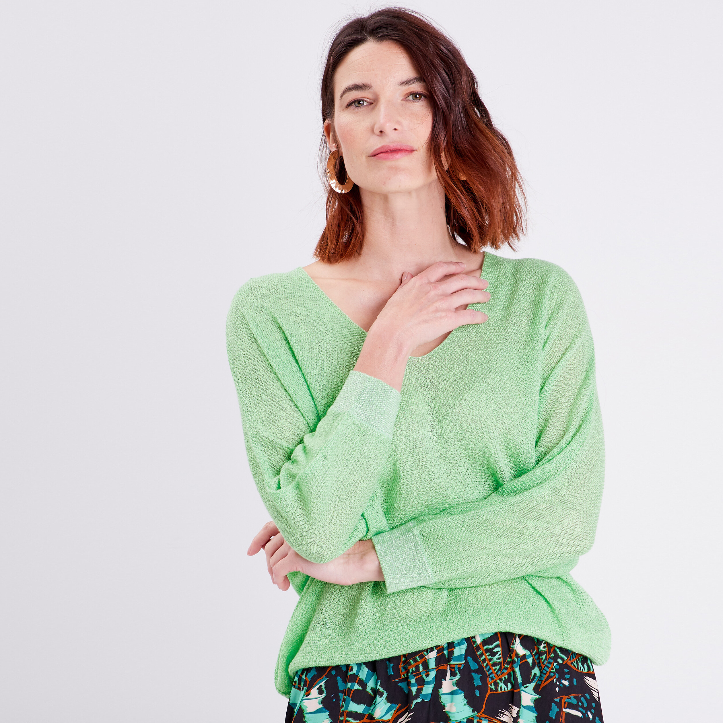 Pull manches longues col en V vert fluo femme