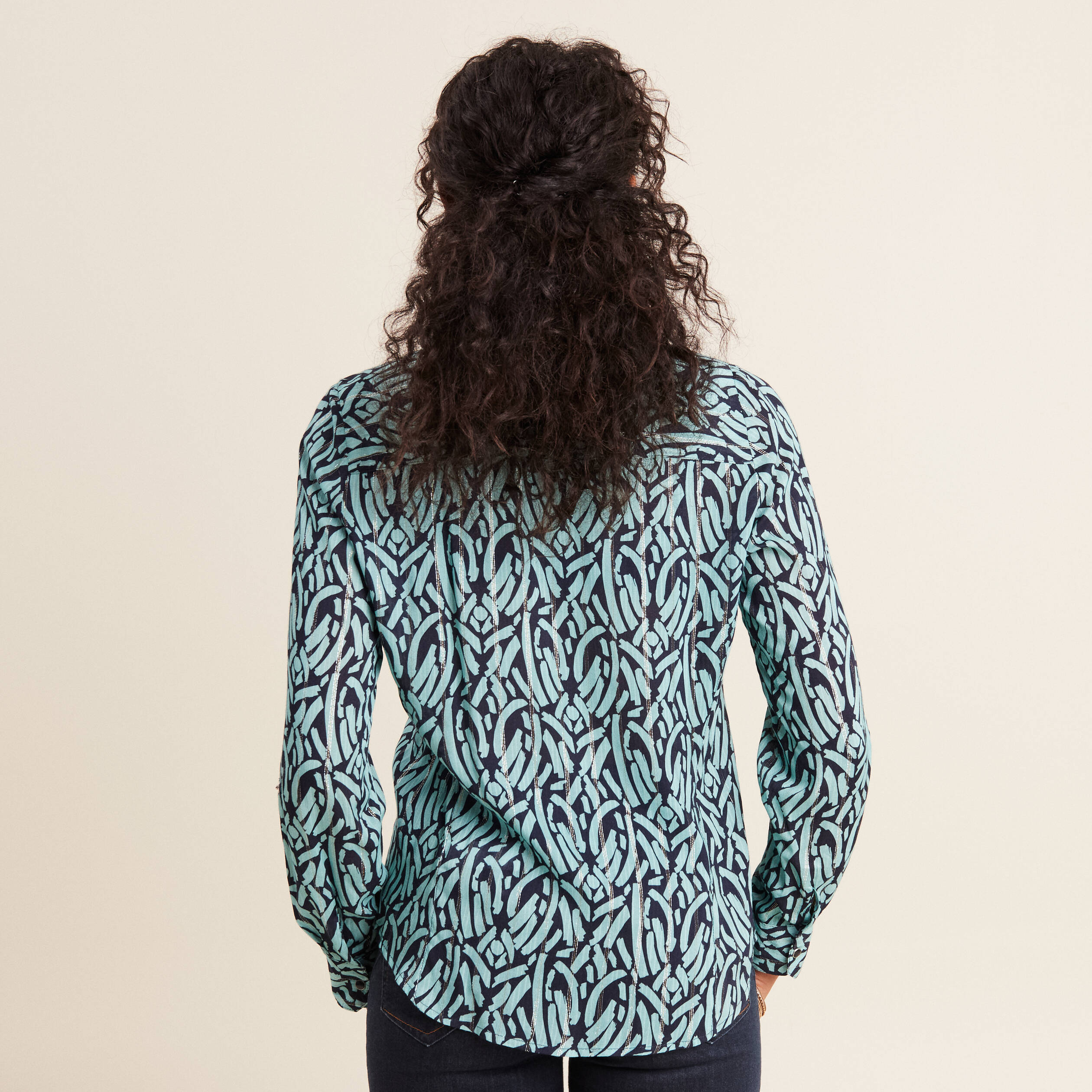 chemise manches longues bleu ciel femme Chemise manches longues bleu ciel femme