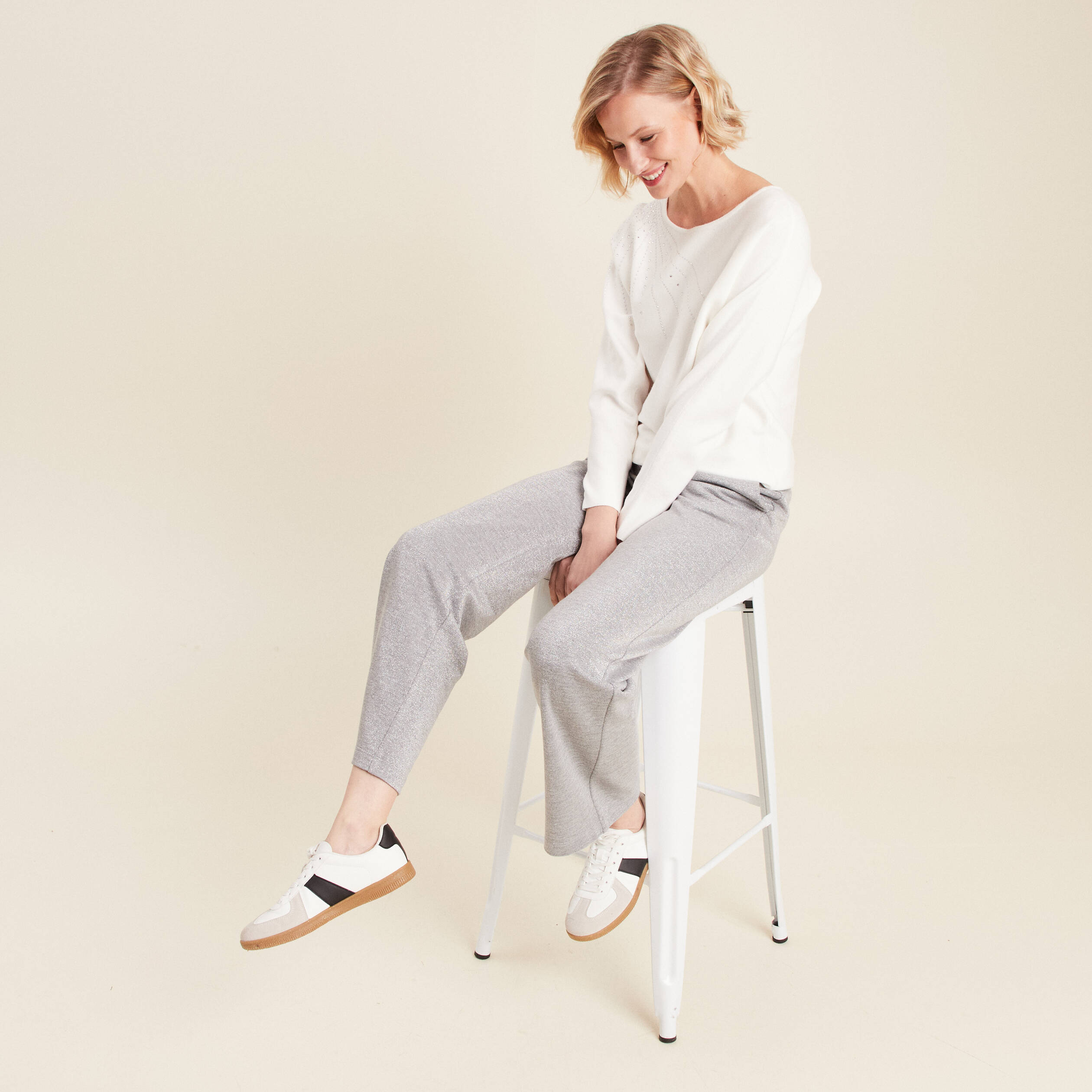 Pantalon large paillettes gris argent femme