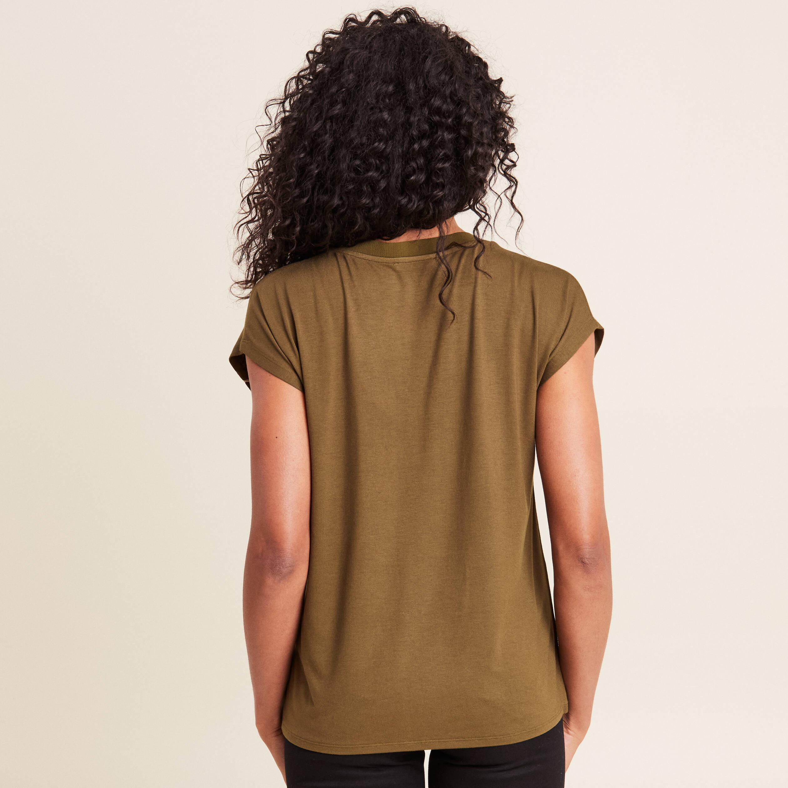 T-shirt manches courtes vert olive femme