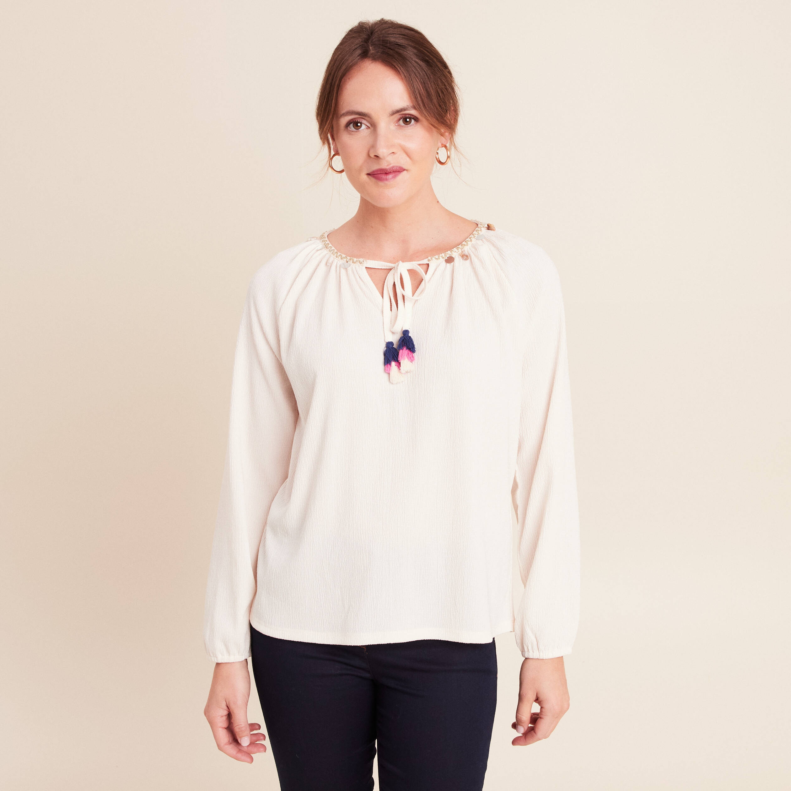 Blouse col tunisien manches longues ecru femme