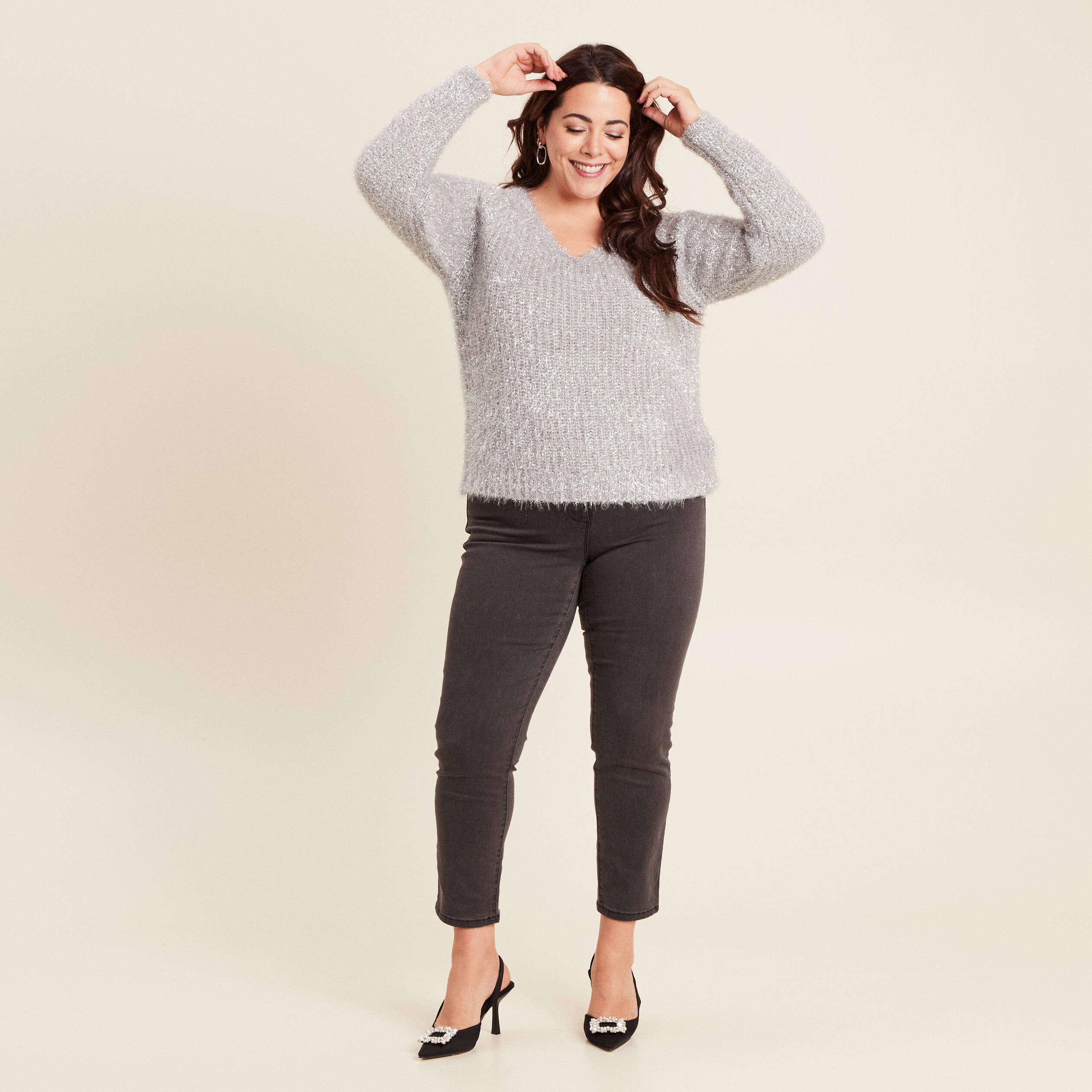 Pull manches longues col en V gris argent femme