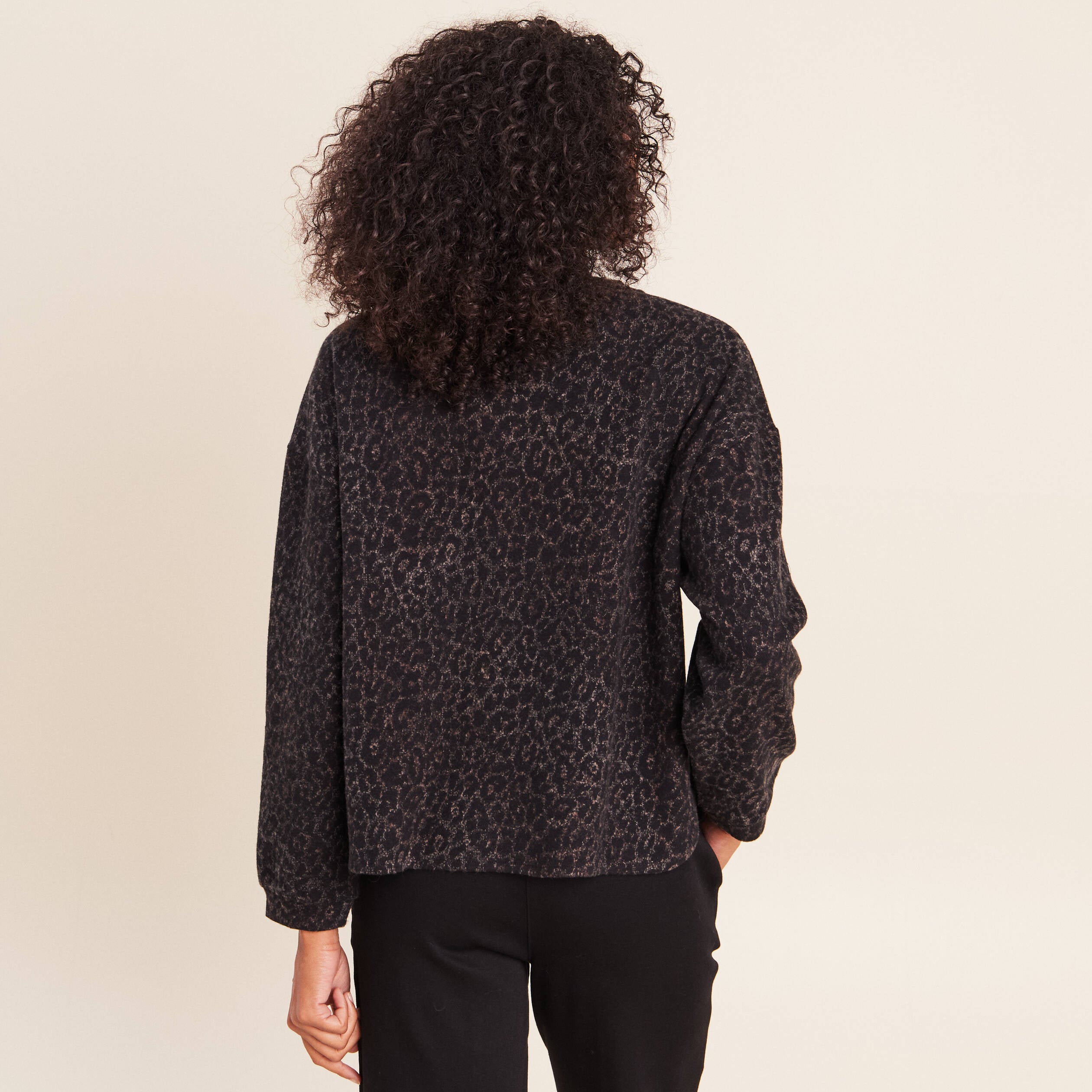 Pull col rond manches longues marron femme