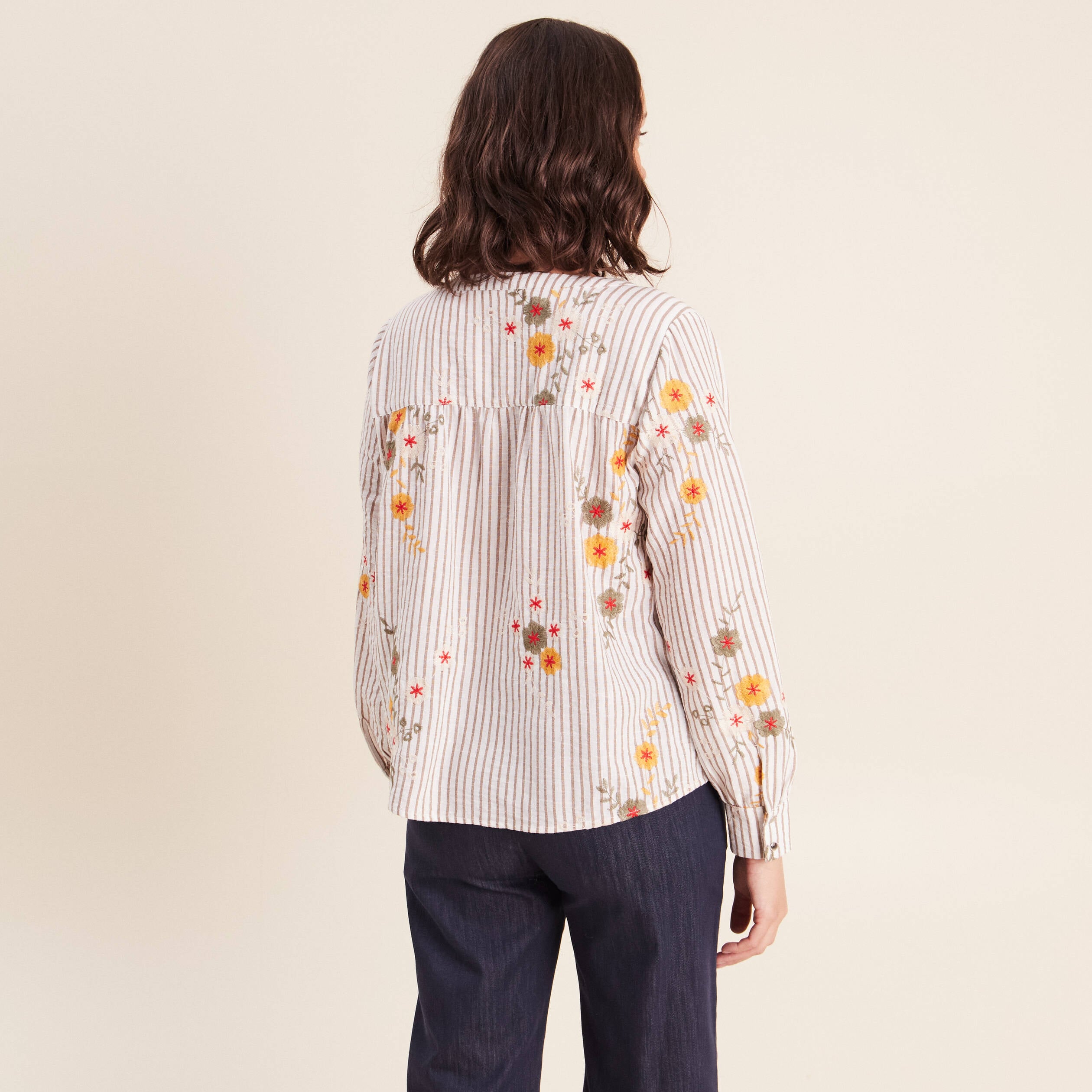 Blouse col v manches longues vert femme