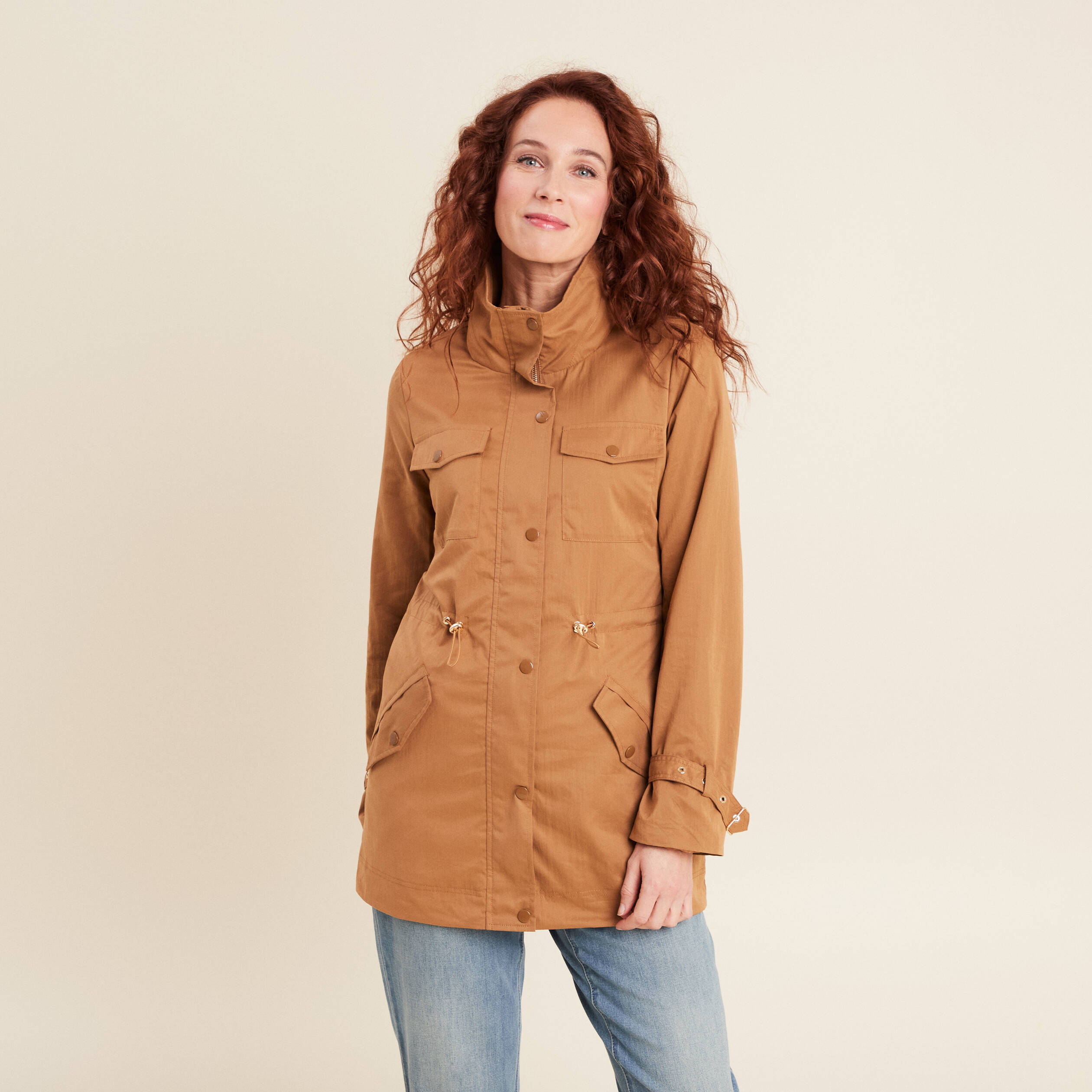 Parka cintrée col montant marron femme