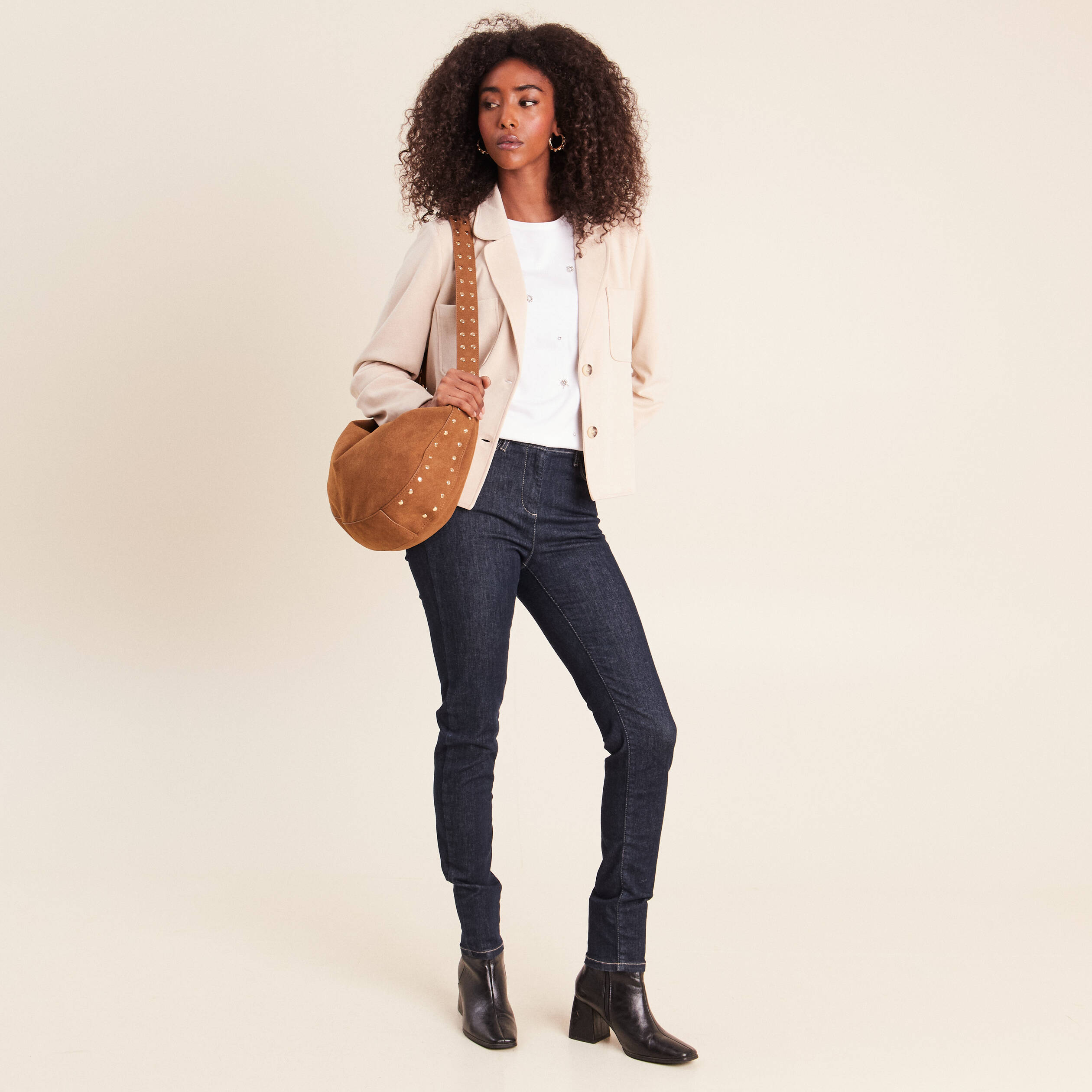 Veste droite col tailleur doubl&eacute;e sable femme