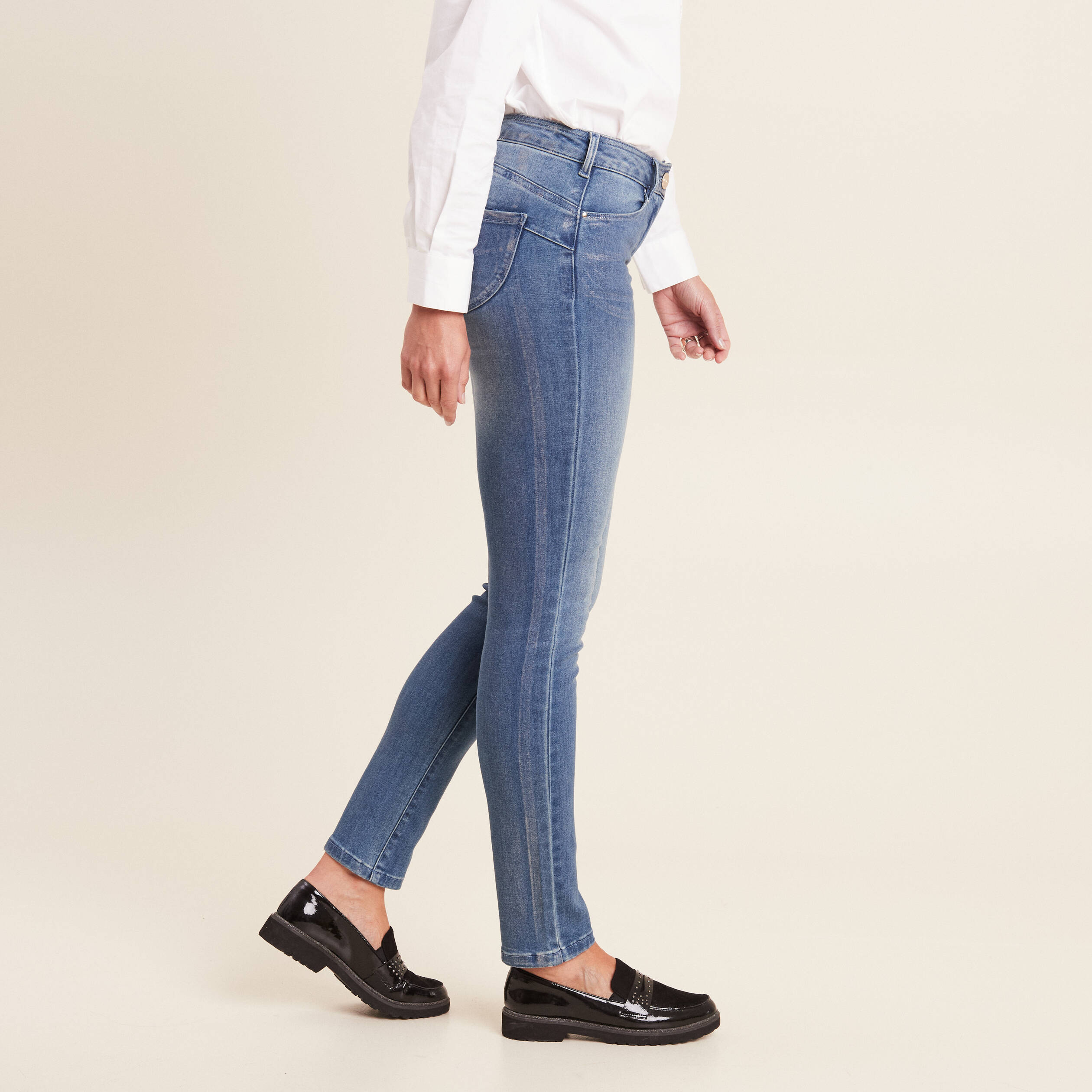 Jean ajusté taille basse denim stone femme