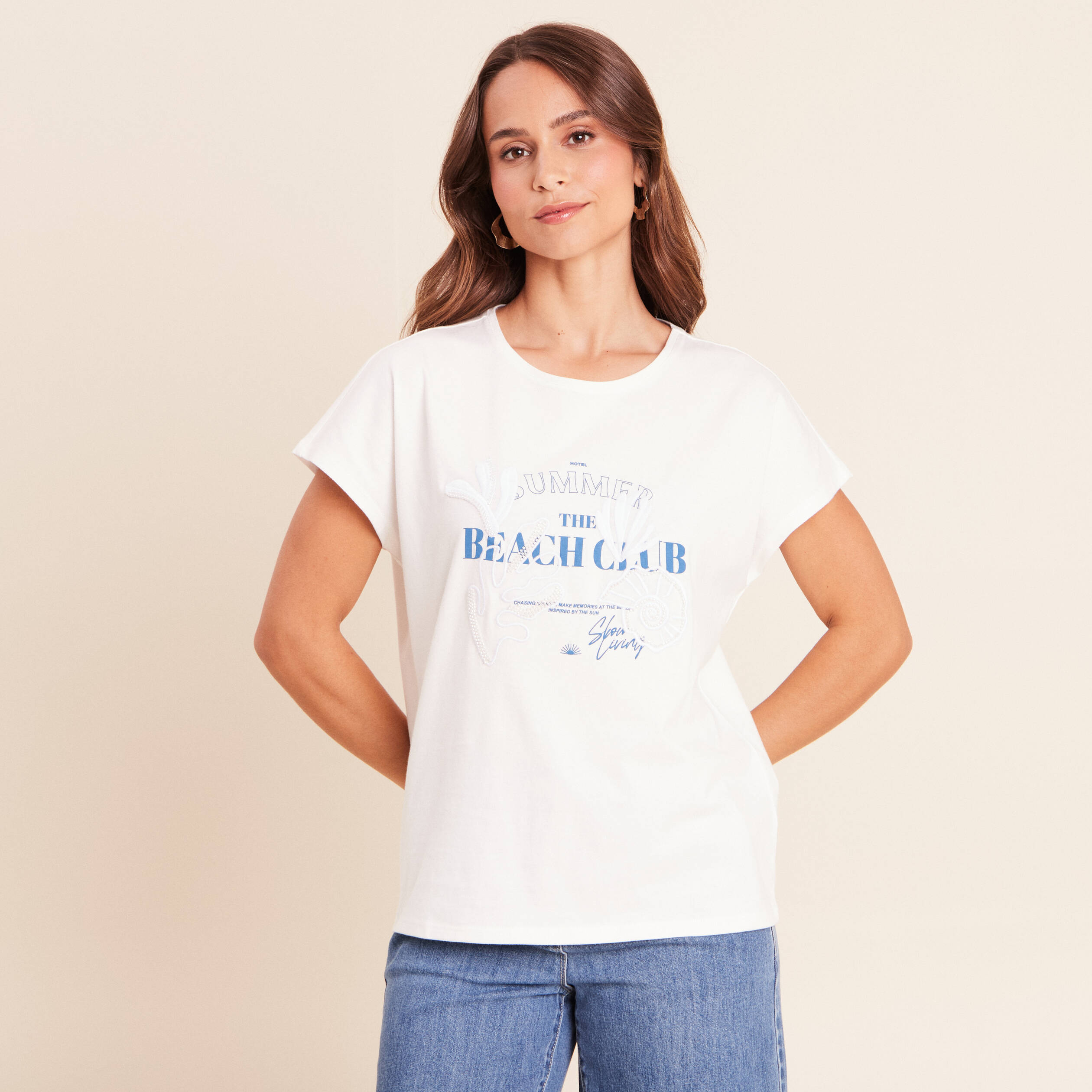 T-shirt col rond manches courtes brod&eacute; ecru femme