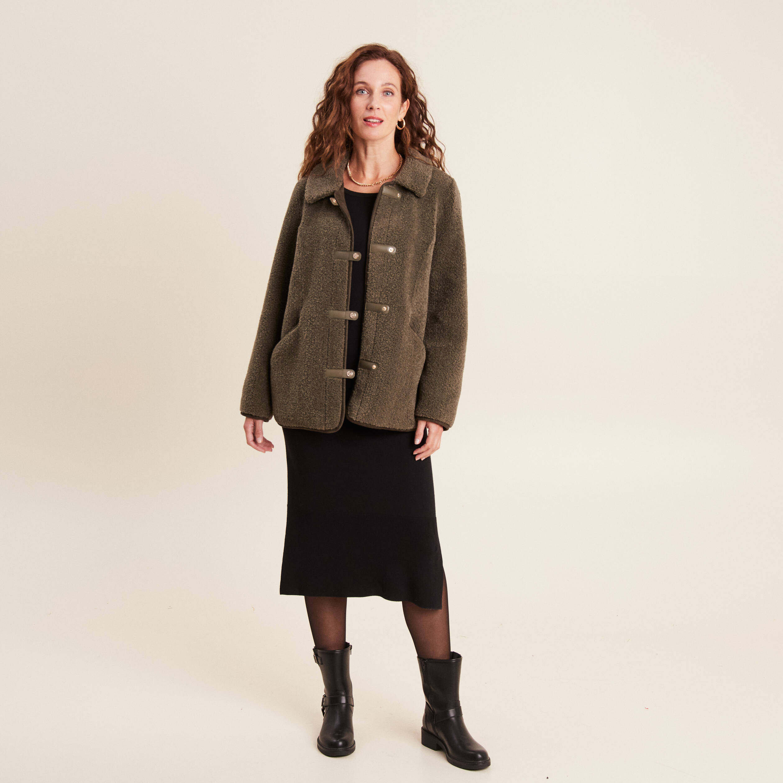 manteau droit laine mouton vert kaki femme Manteau droit laine mouton vert kaki femme