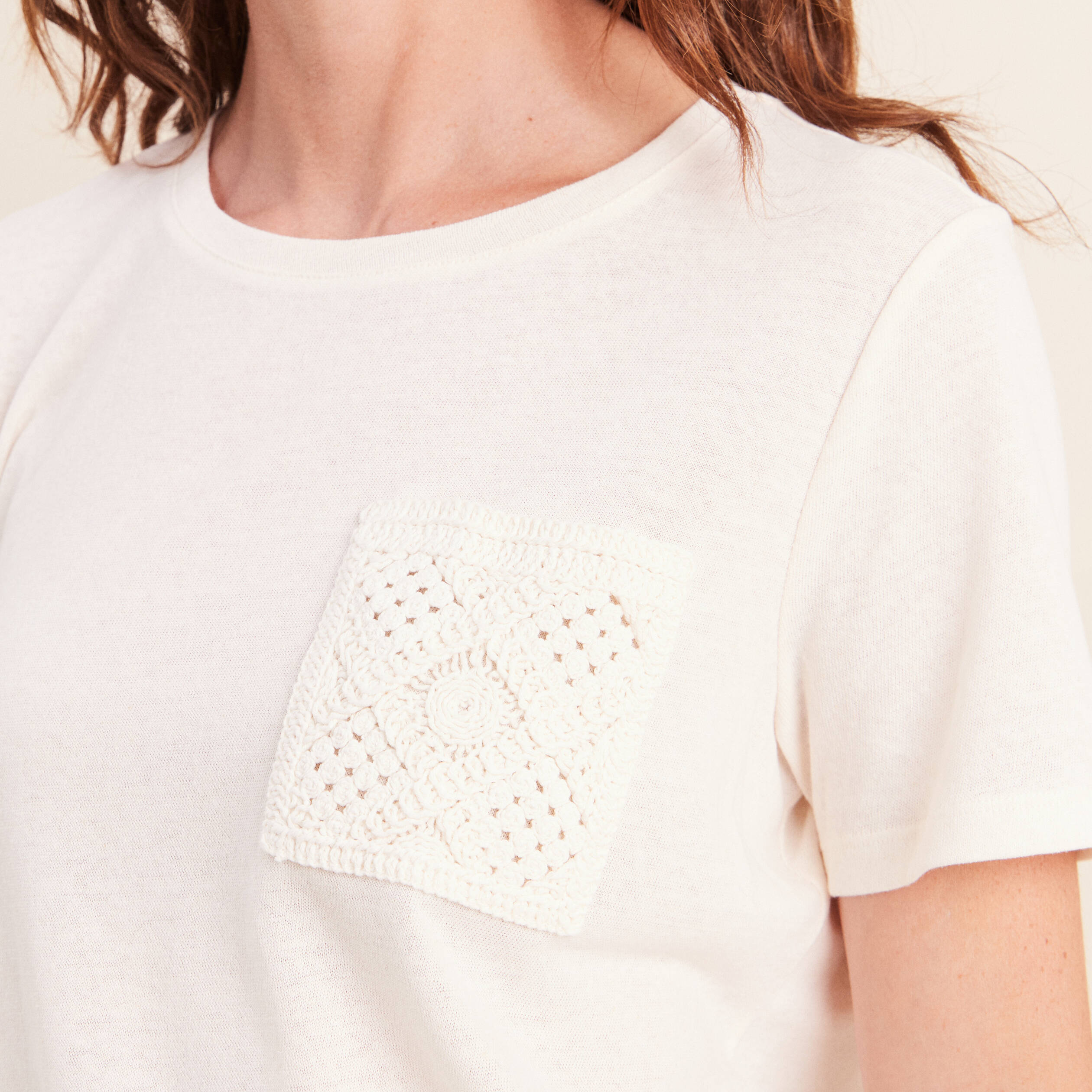 T-shirt col rond manches courtes ecru femme
