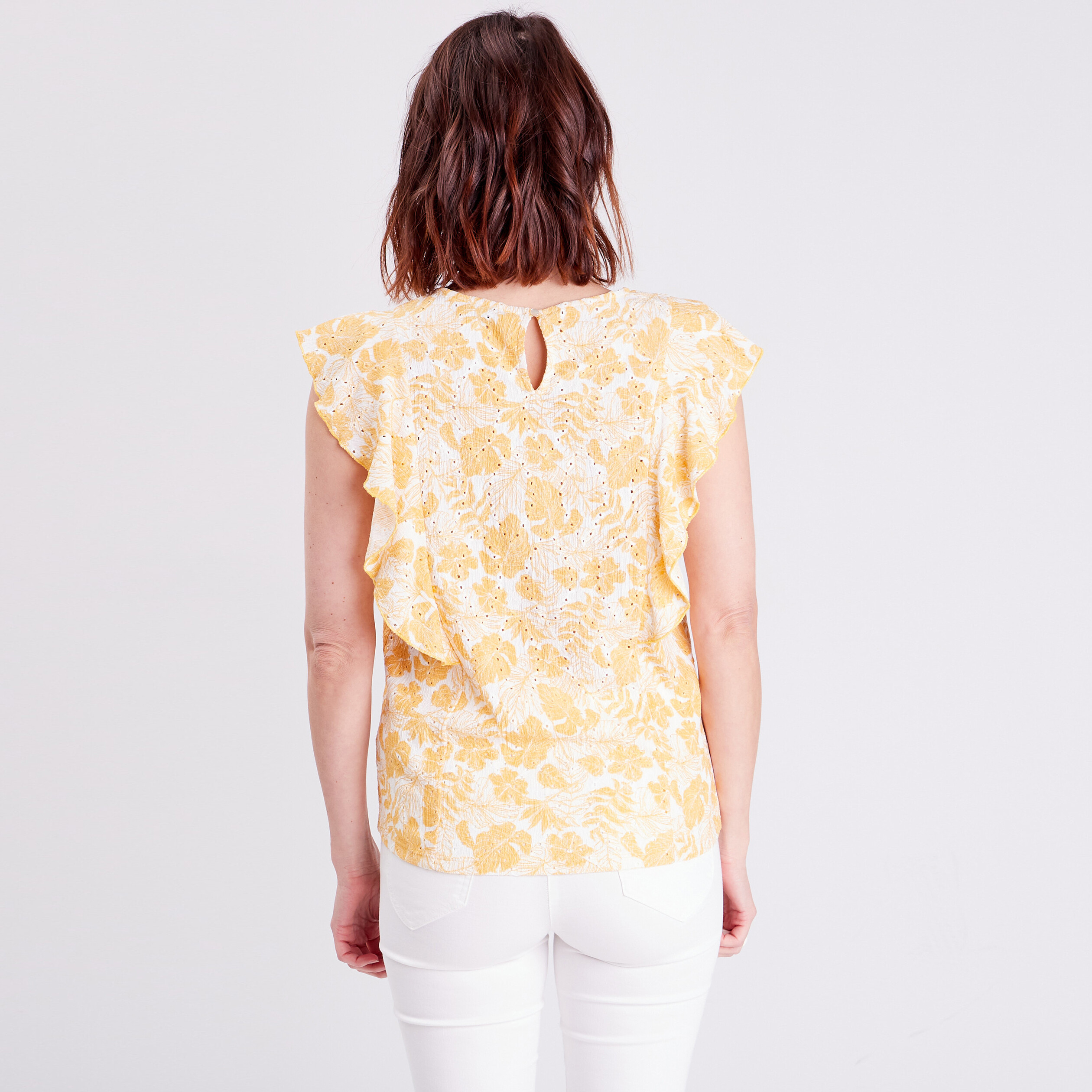 T-shirt manches courtes ajour&eacute; jaune moutarde femme
