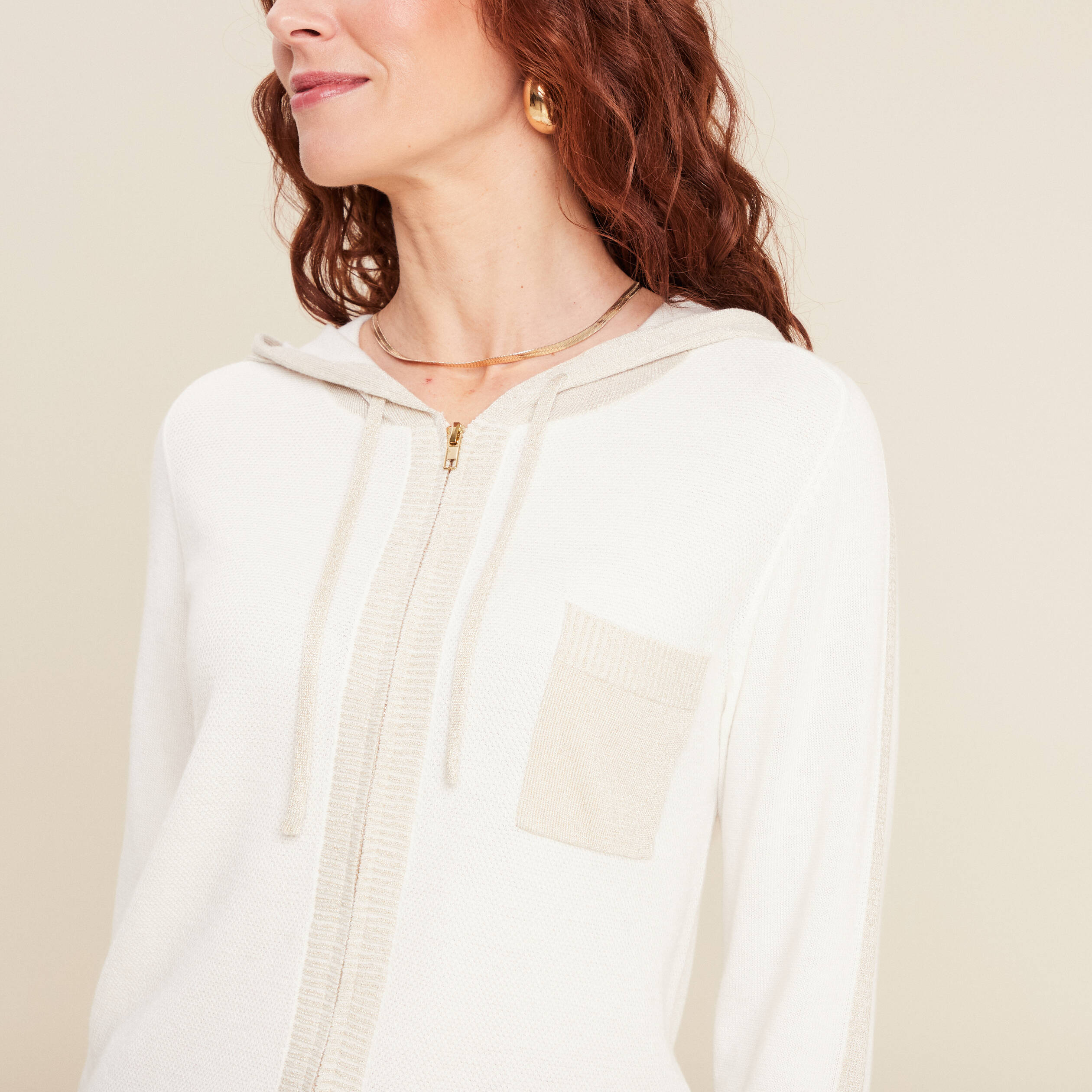 Gilet à capuche zippé ecru femme