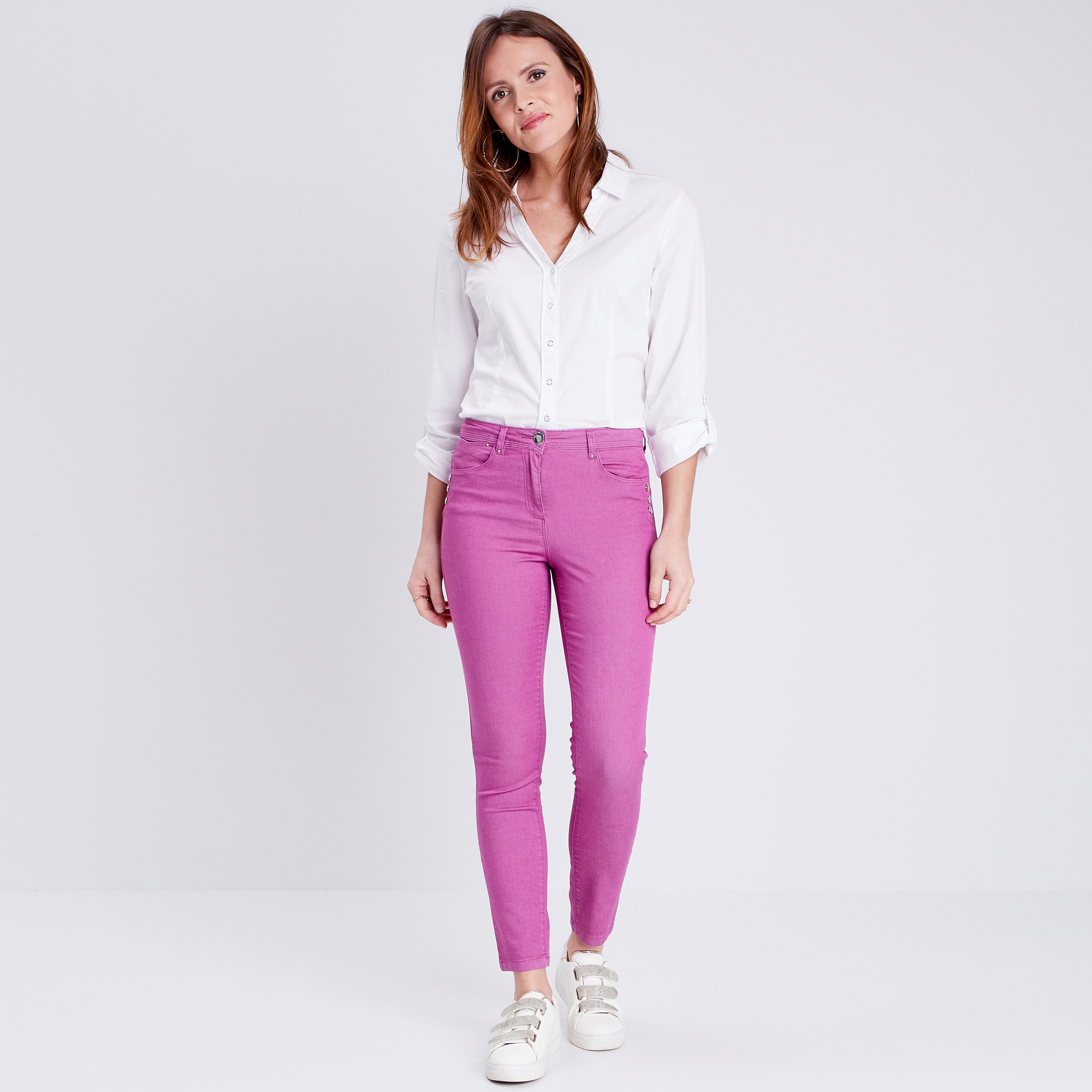 Pantalon ajusté avec boutons violet femme