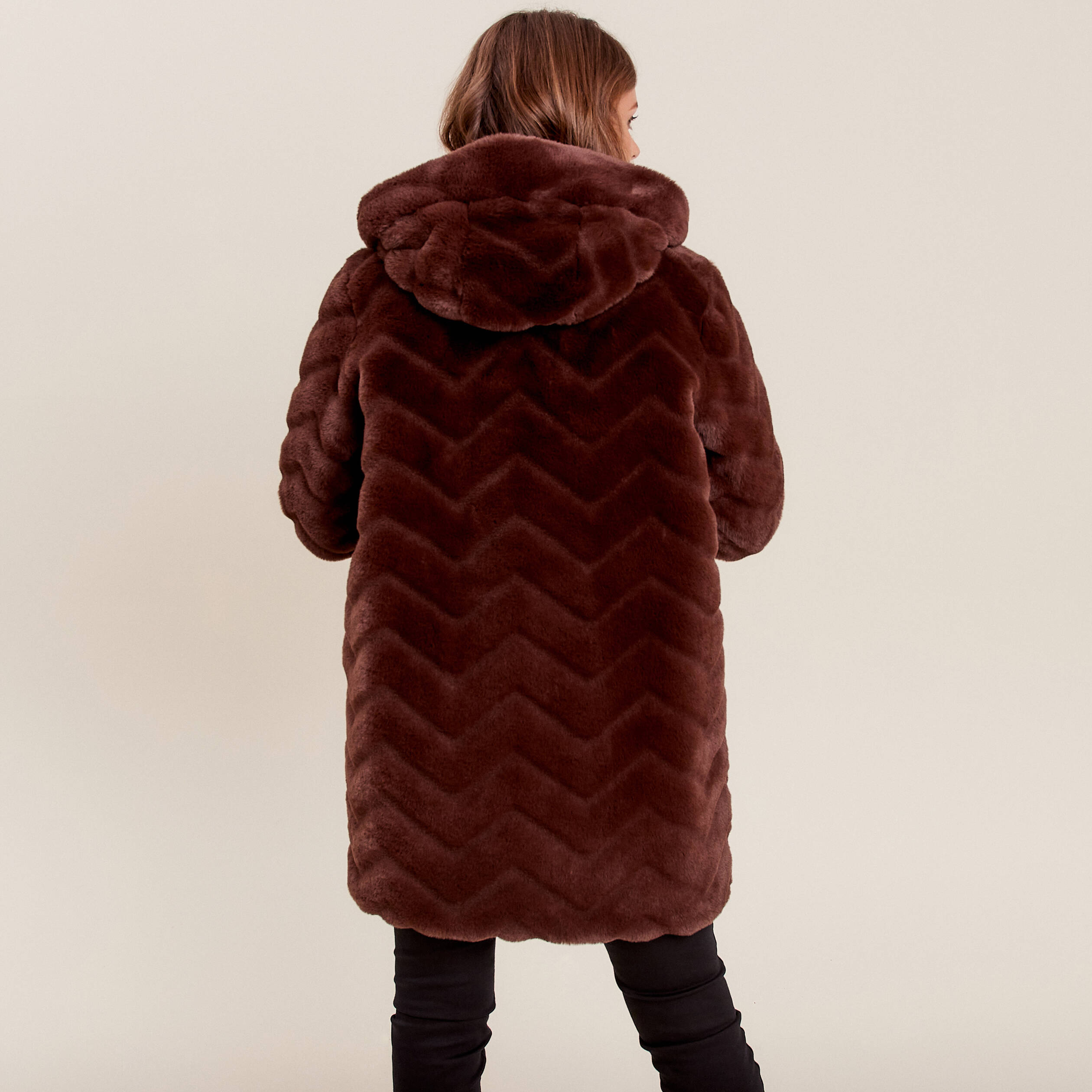Manteau fausse fourrure réversible marron foncé femme